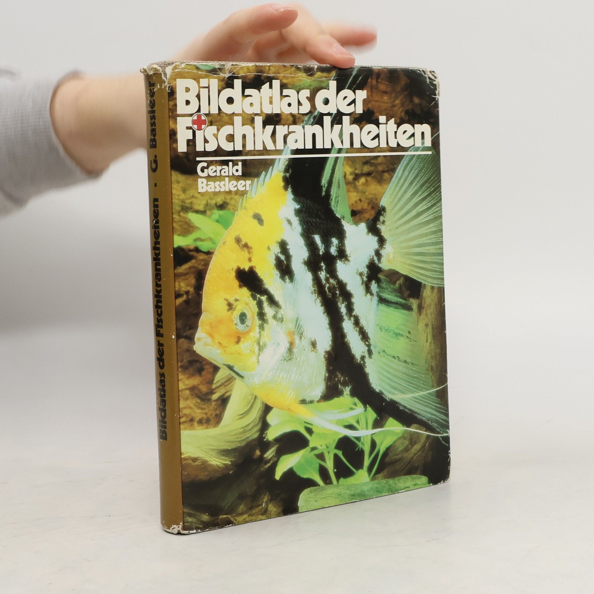 Bildatlas der Fischkrankheiten