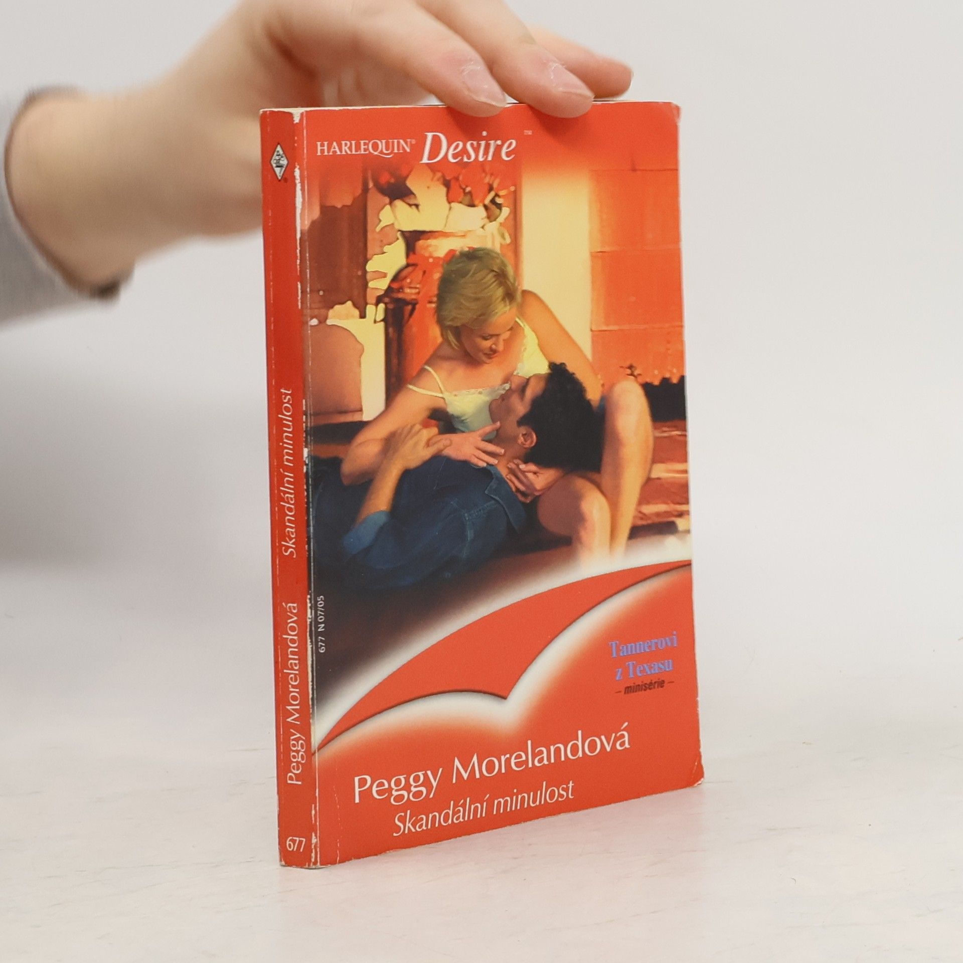 Peggy Moreland Skandální minulost