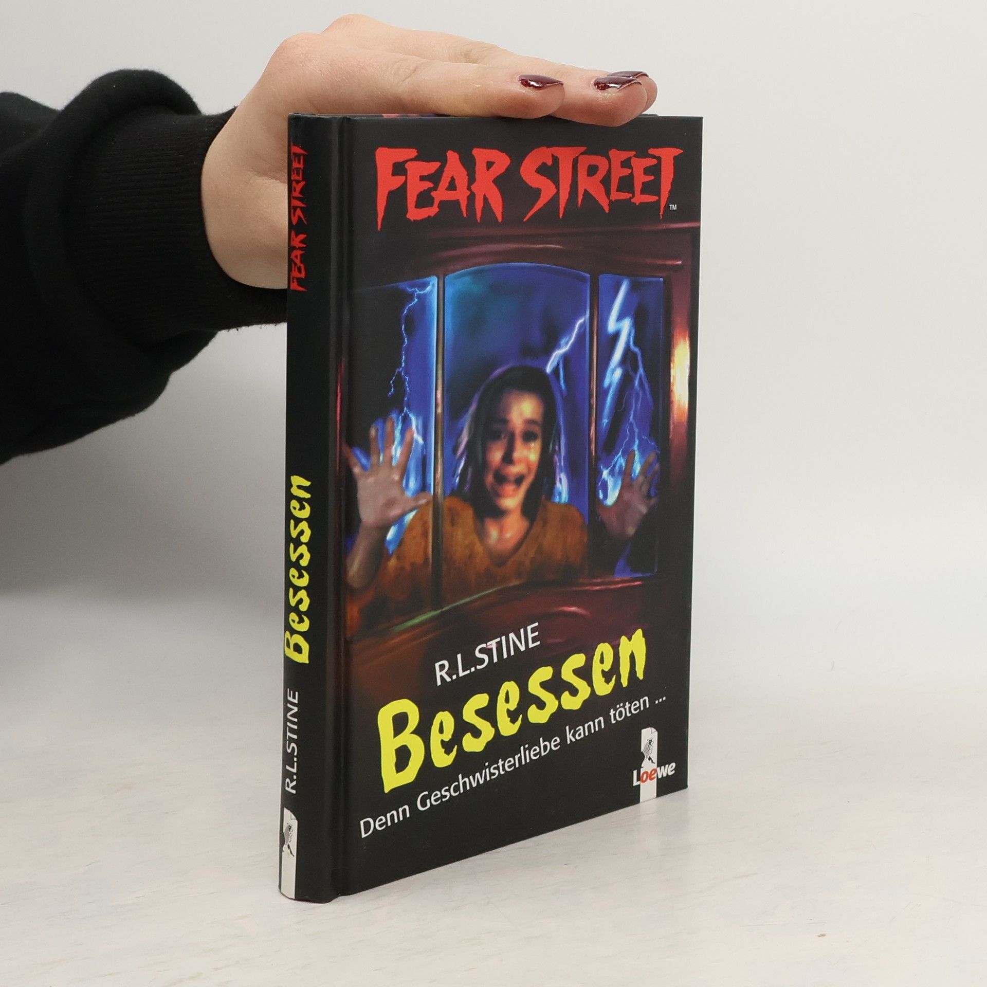 R. L. Stine Besessen: denn Geschwisterliebe kann töten...
