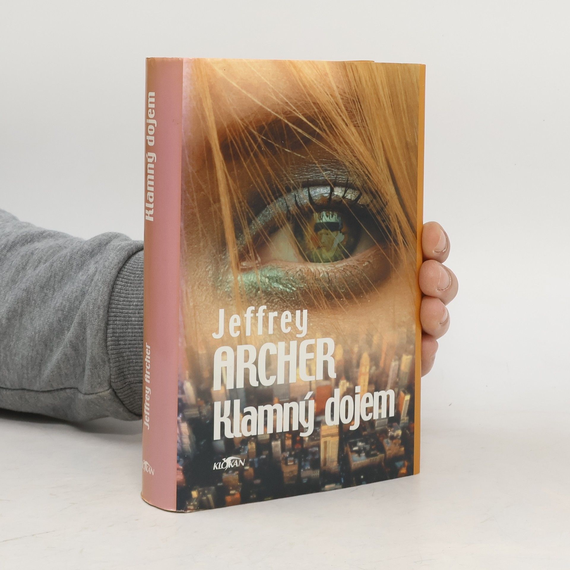 Jeffrey Archer Klamný dojem