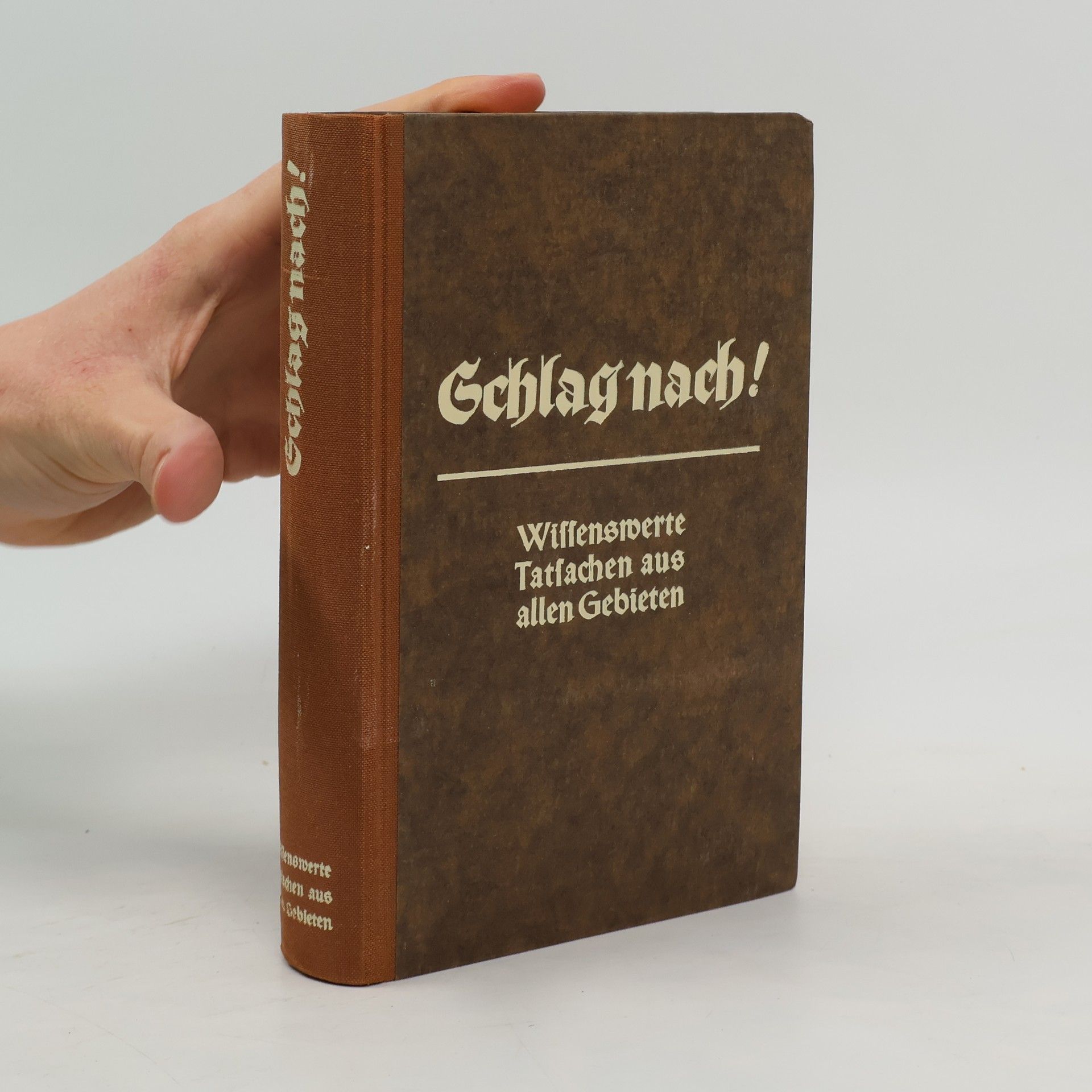 Autorenkollektiv Schlag nach!