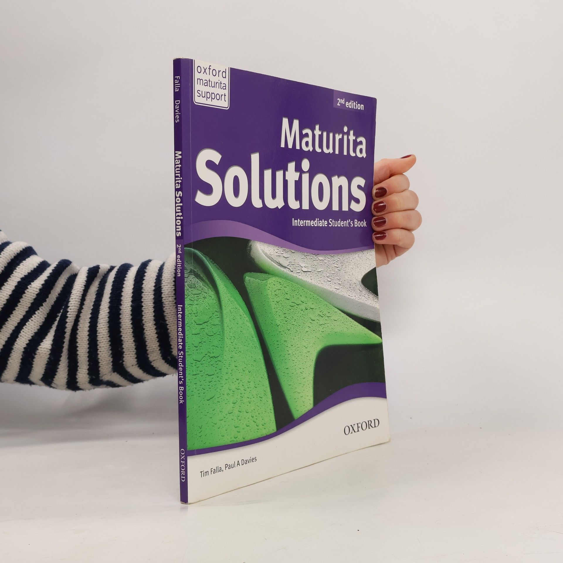 Paul A. Davies Maturita solutions. Intermediate student's book, 2012