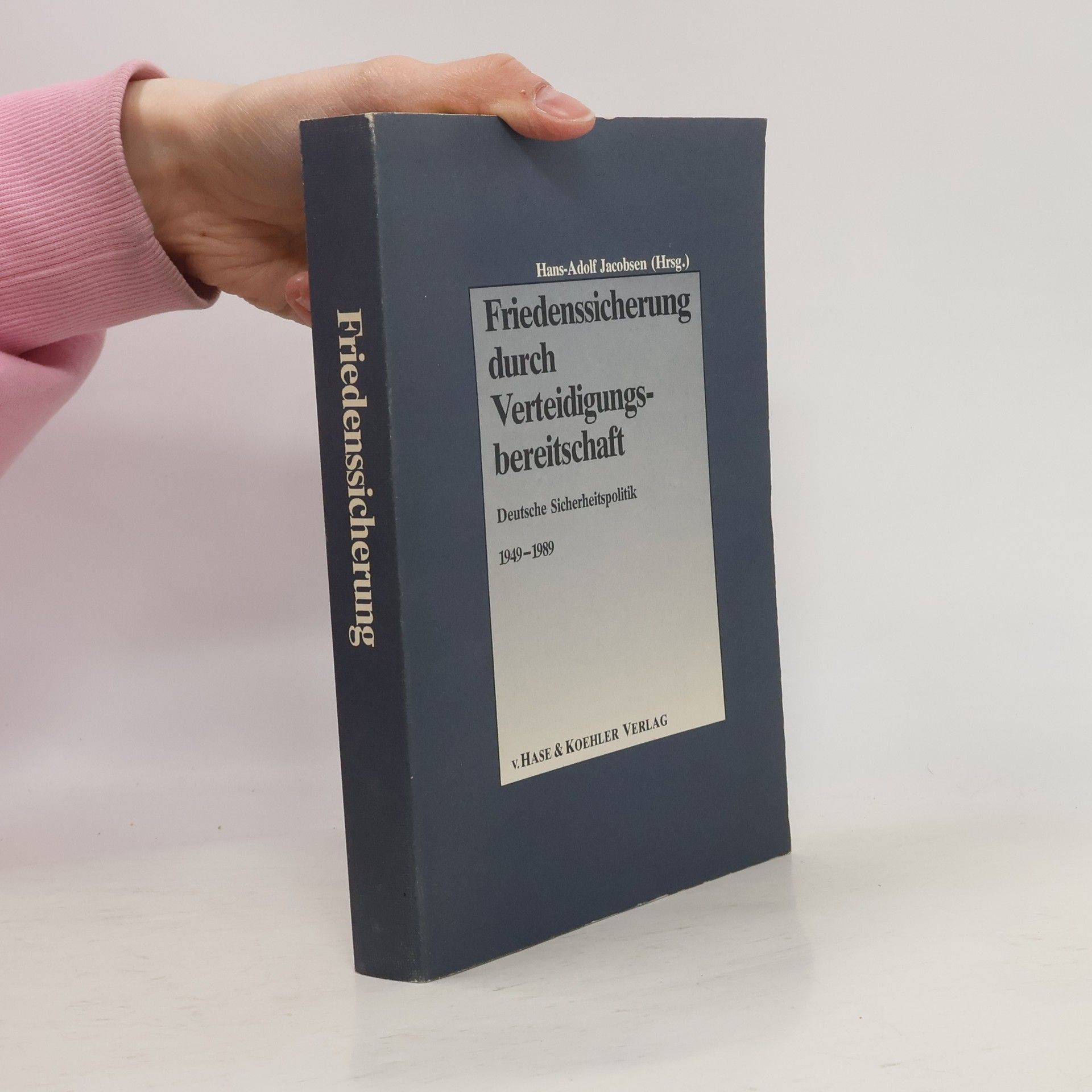 Friedenssicherung durch Verteidigungsbereitschaft