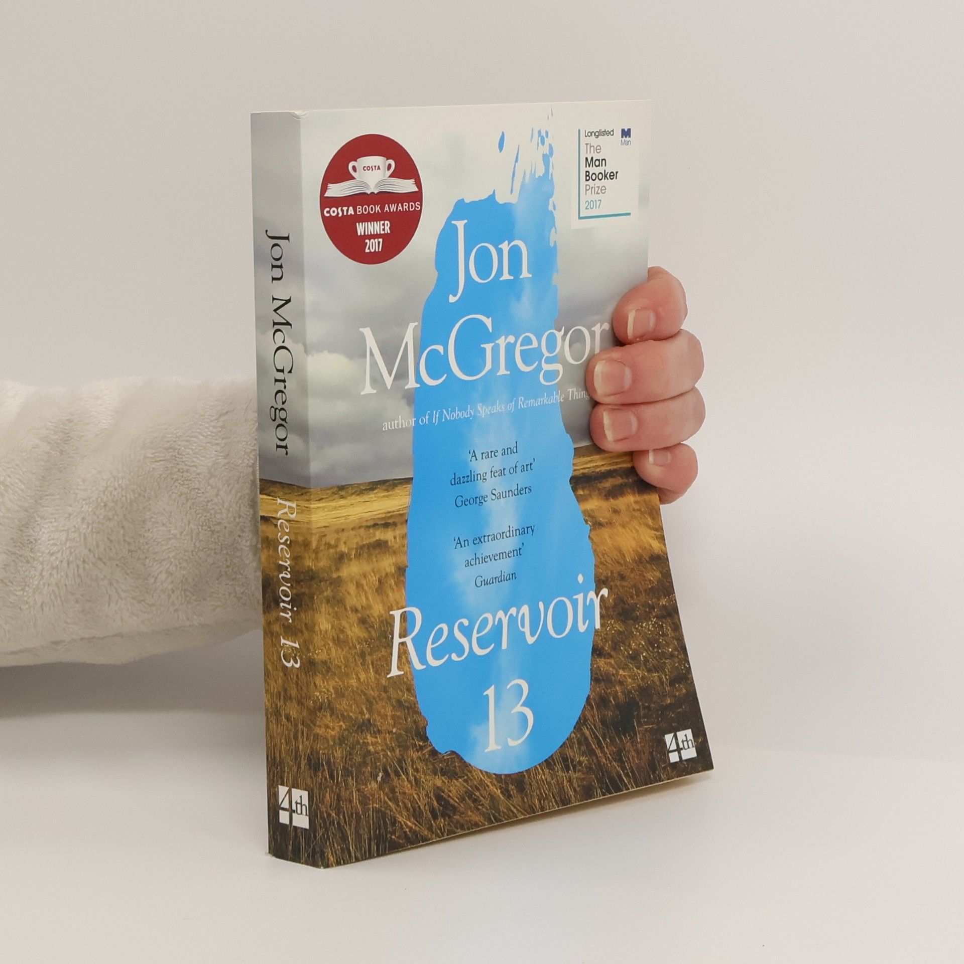 Jon McGregor Reservoir 13