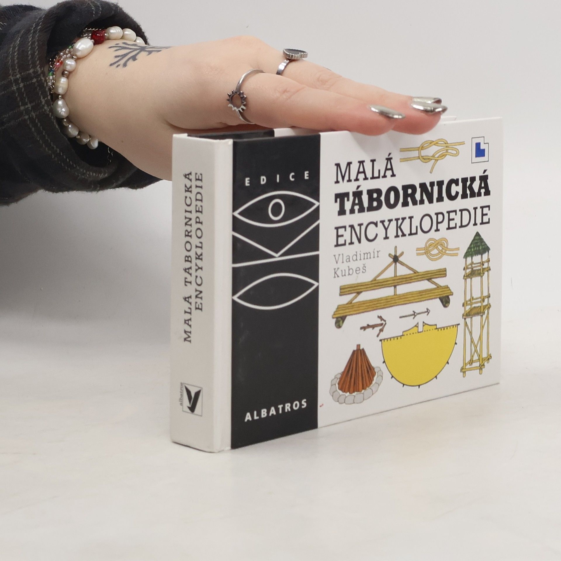 Autorenkollektiv Malá tábornická encyklopedie