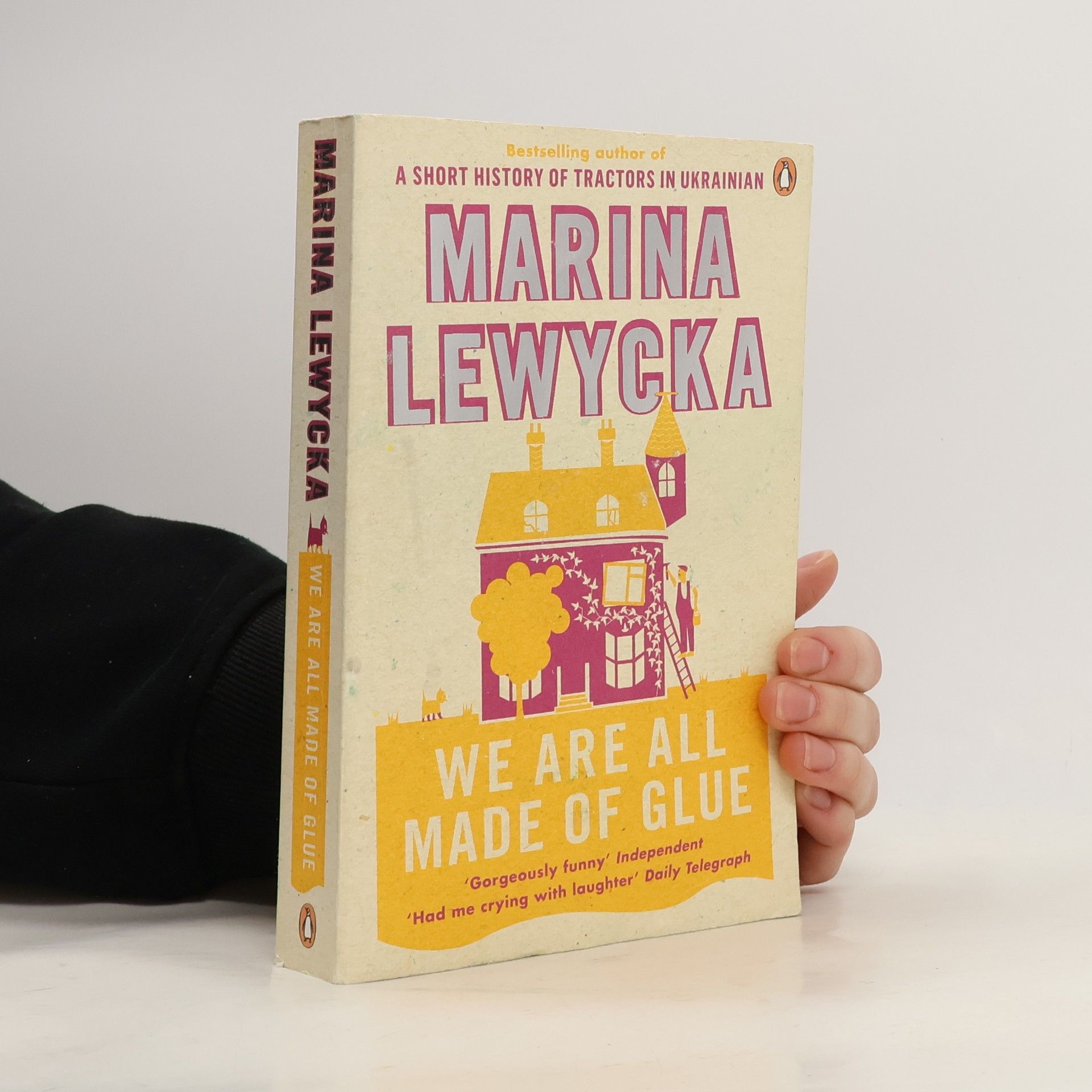 Marina Lewycká We are all made of glue