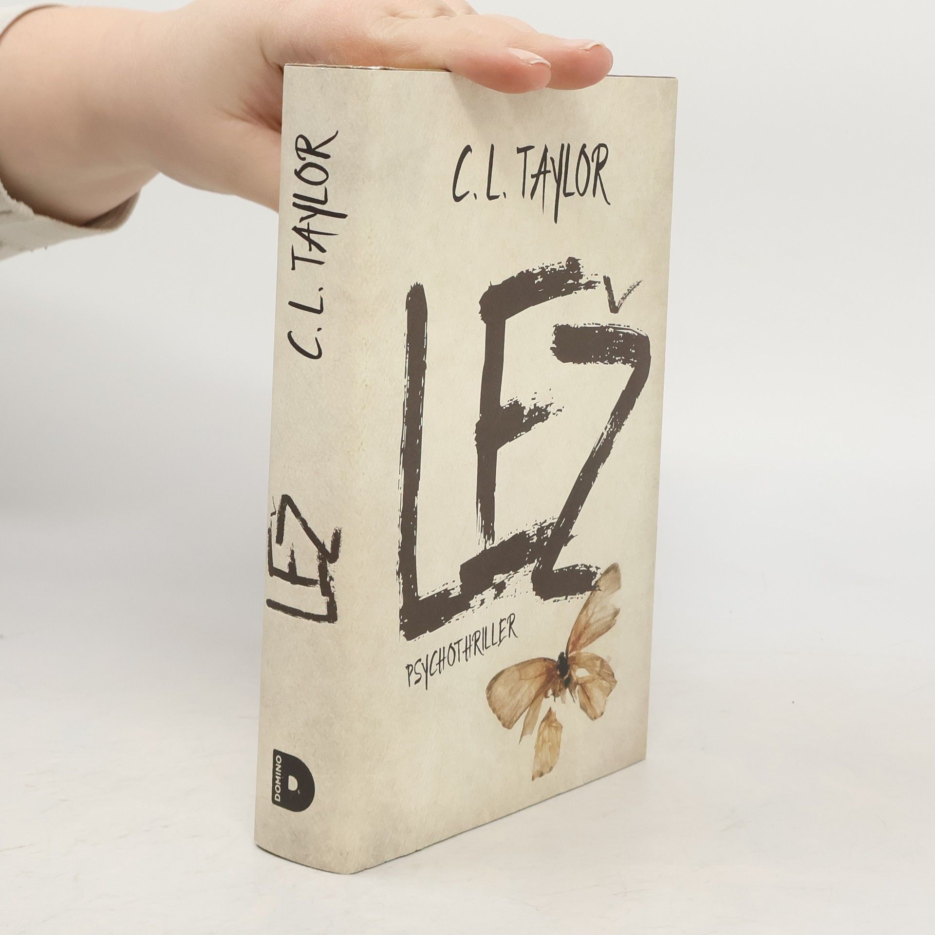 C.L. Taylor Lež