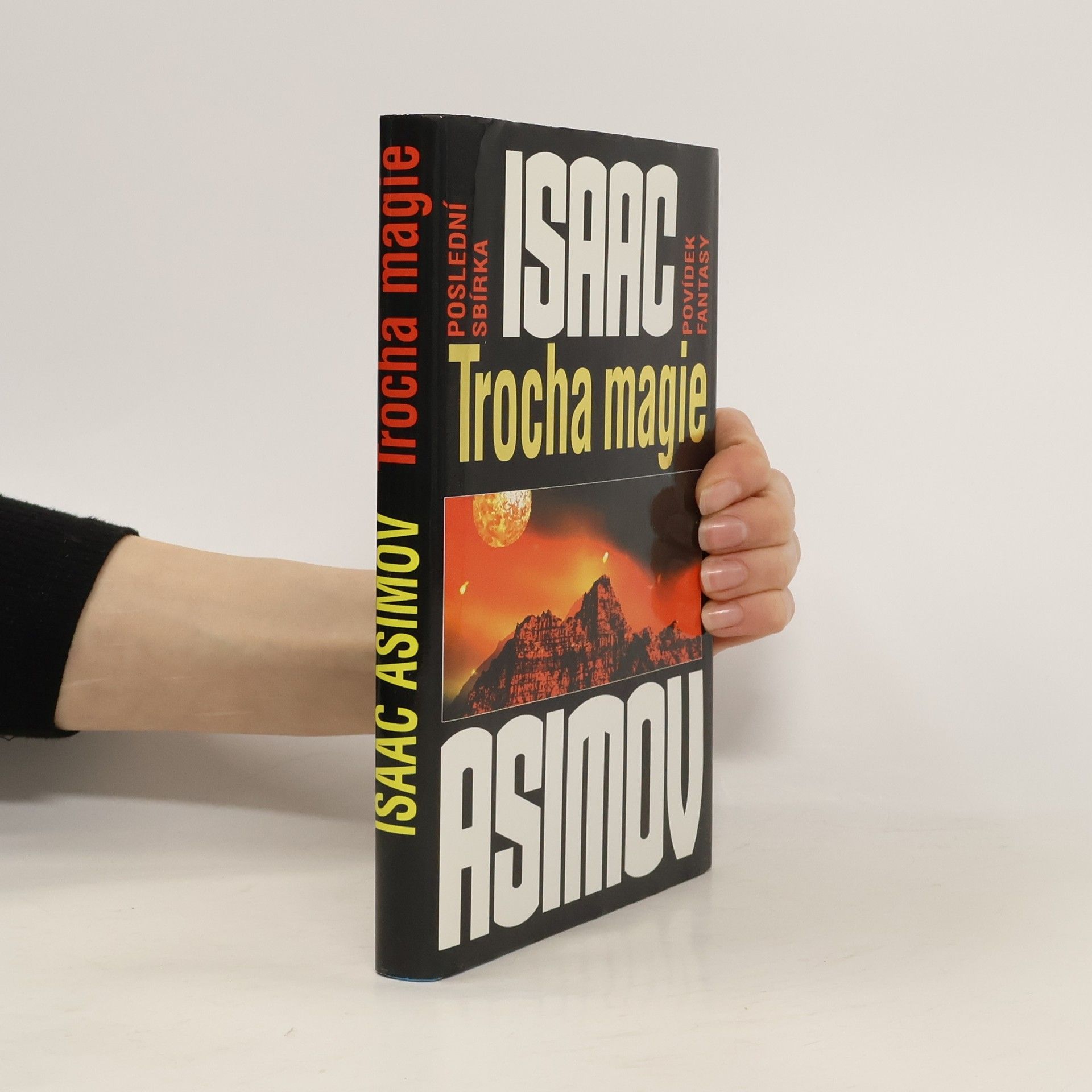Isaac Asimov Trocha magie