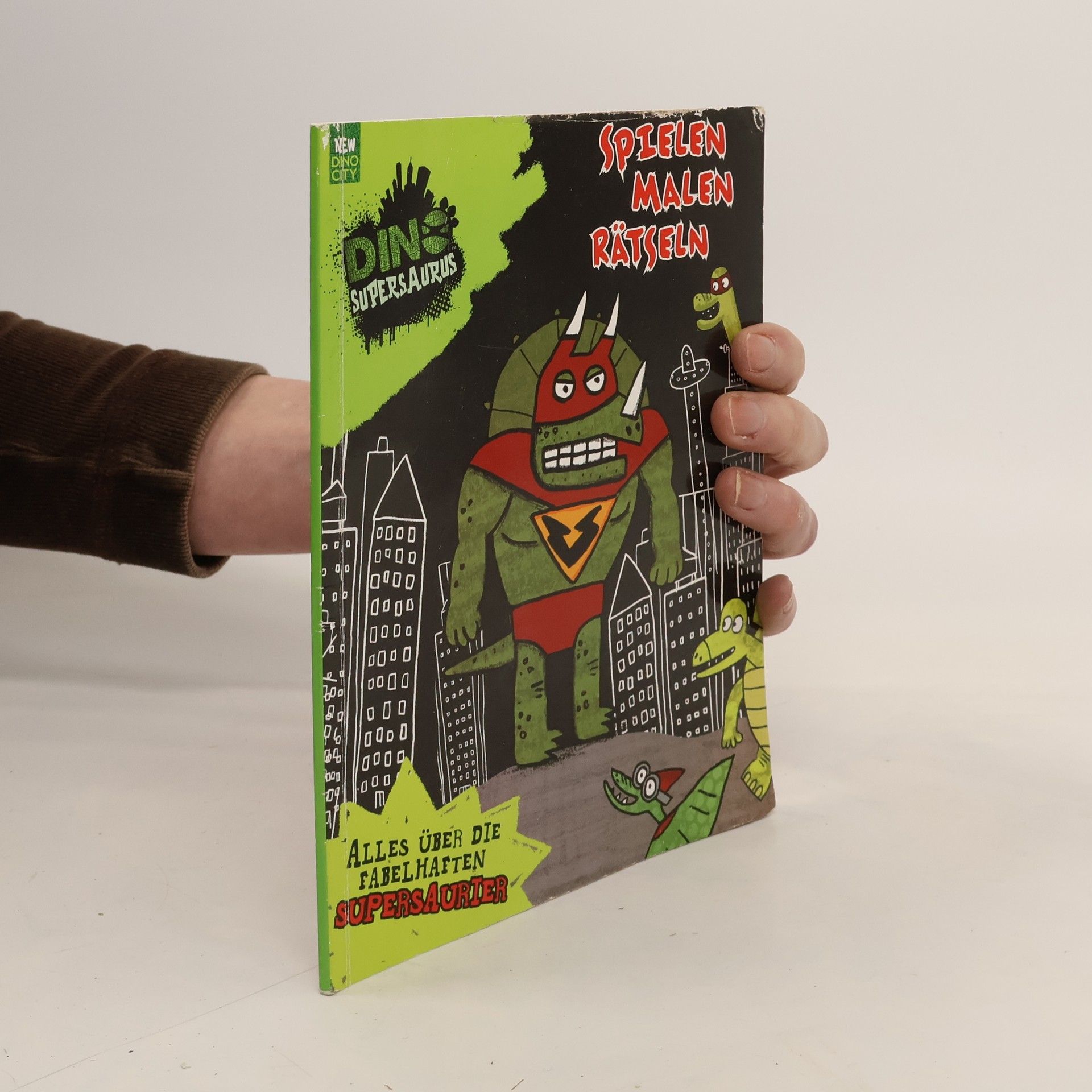 Autorenkollektiv Dino Supersaurus. Spielen, malen, rätseln