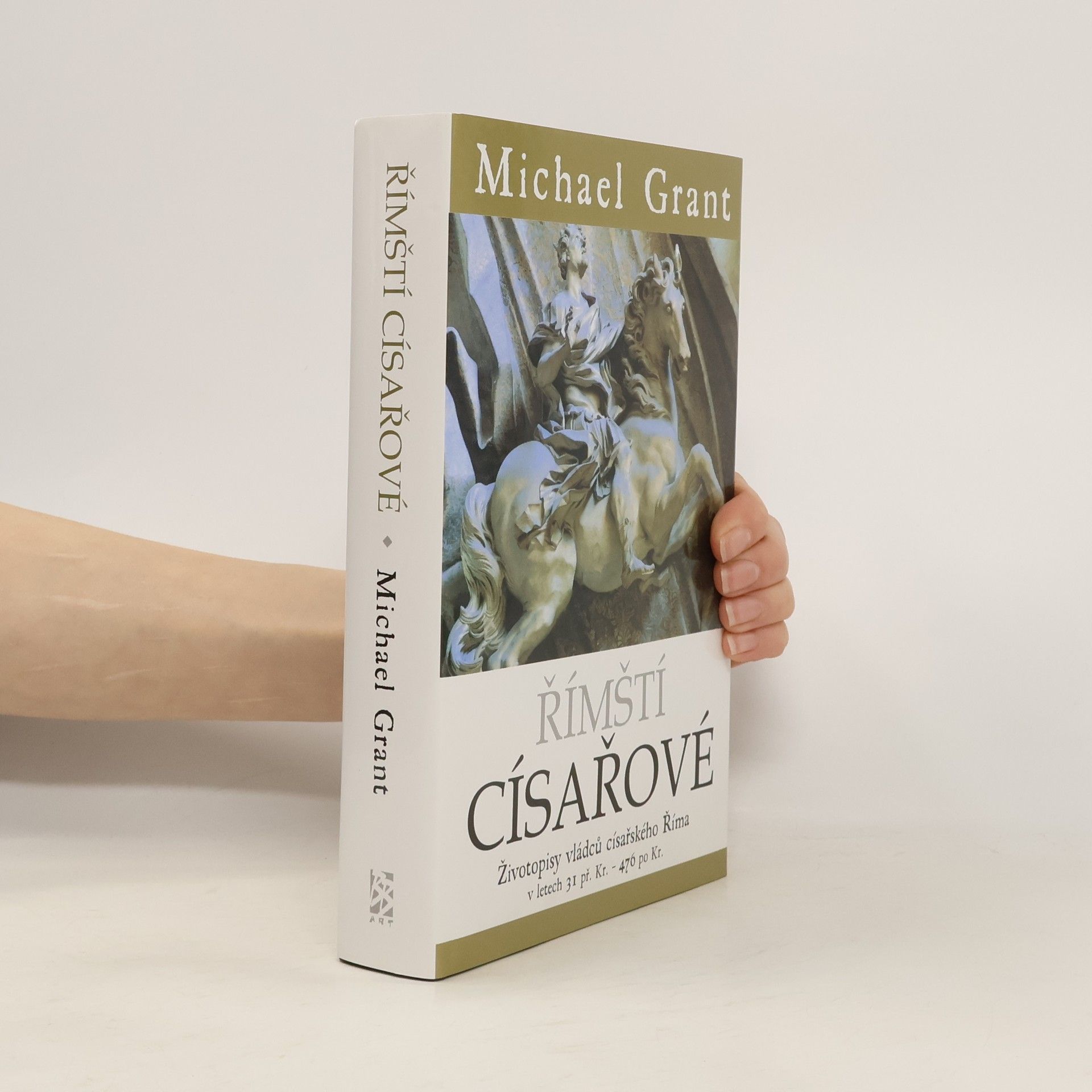 Michael Grant Římští císařové