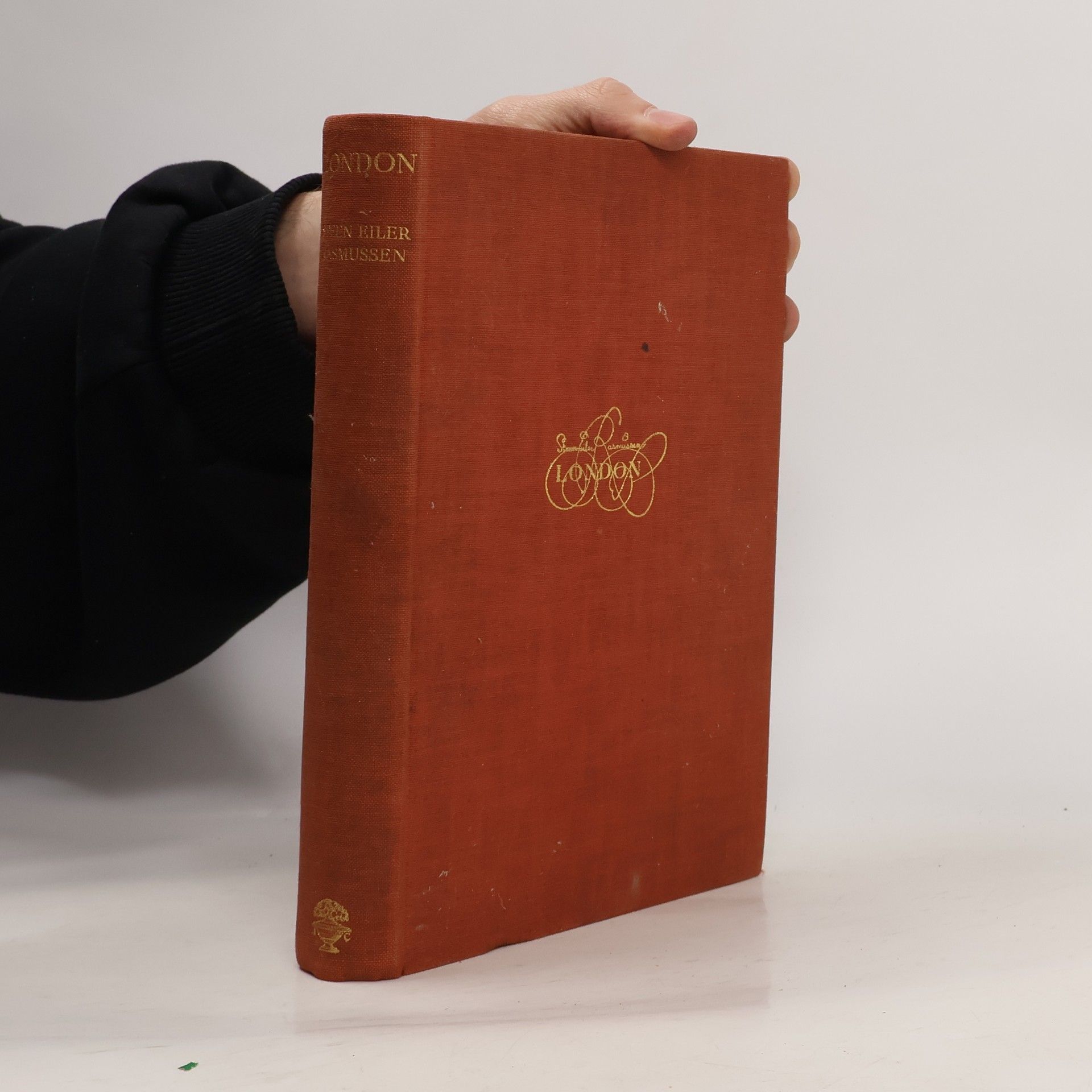 London: The Unique City