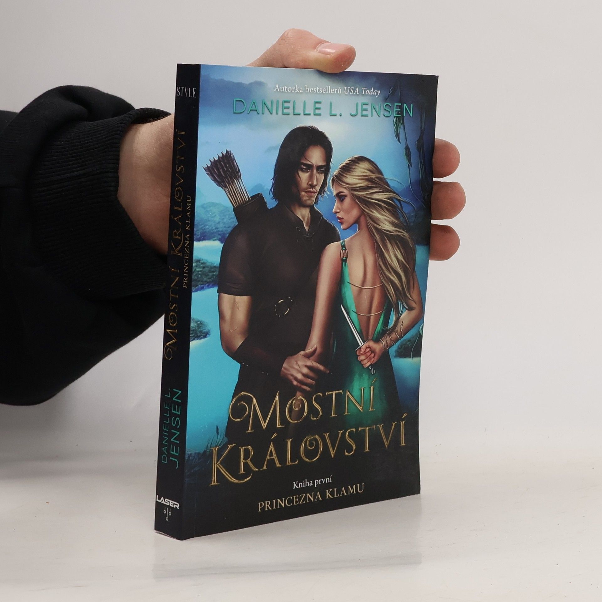 Danielle L. Jensen Mostní království. Princezna klamu