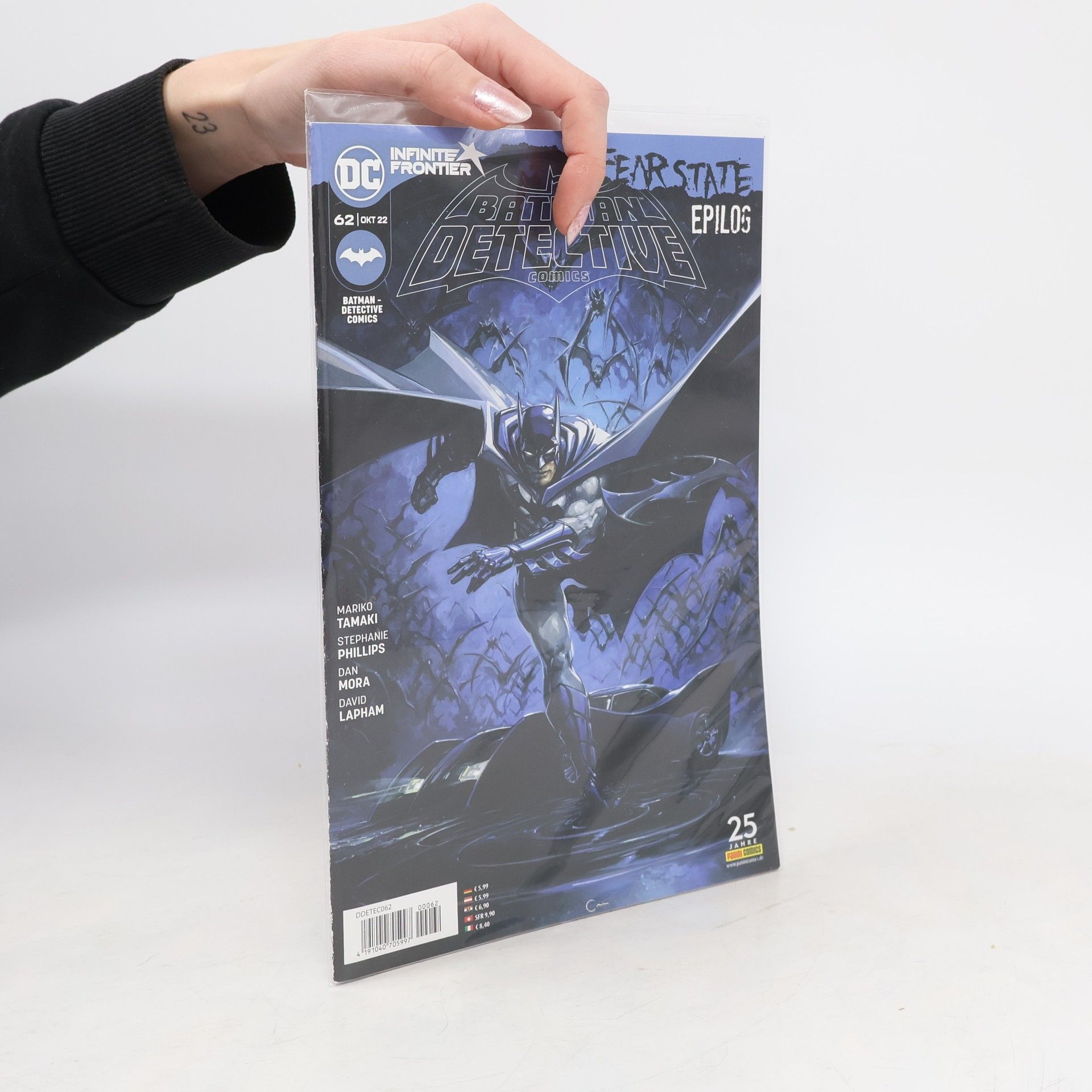 Mariko Tamaki Batman Detective Comics 62/2022