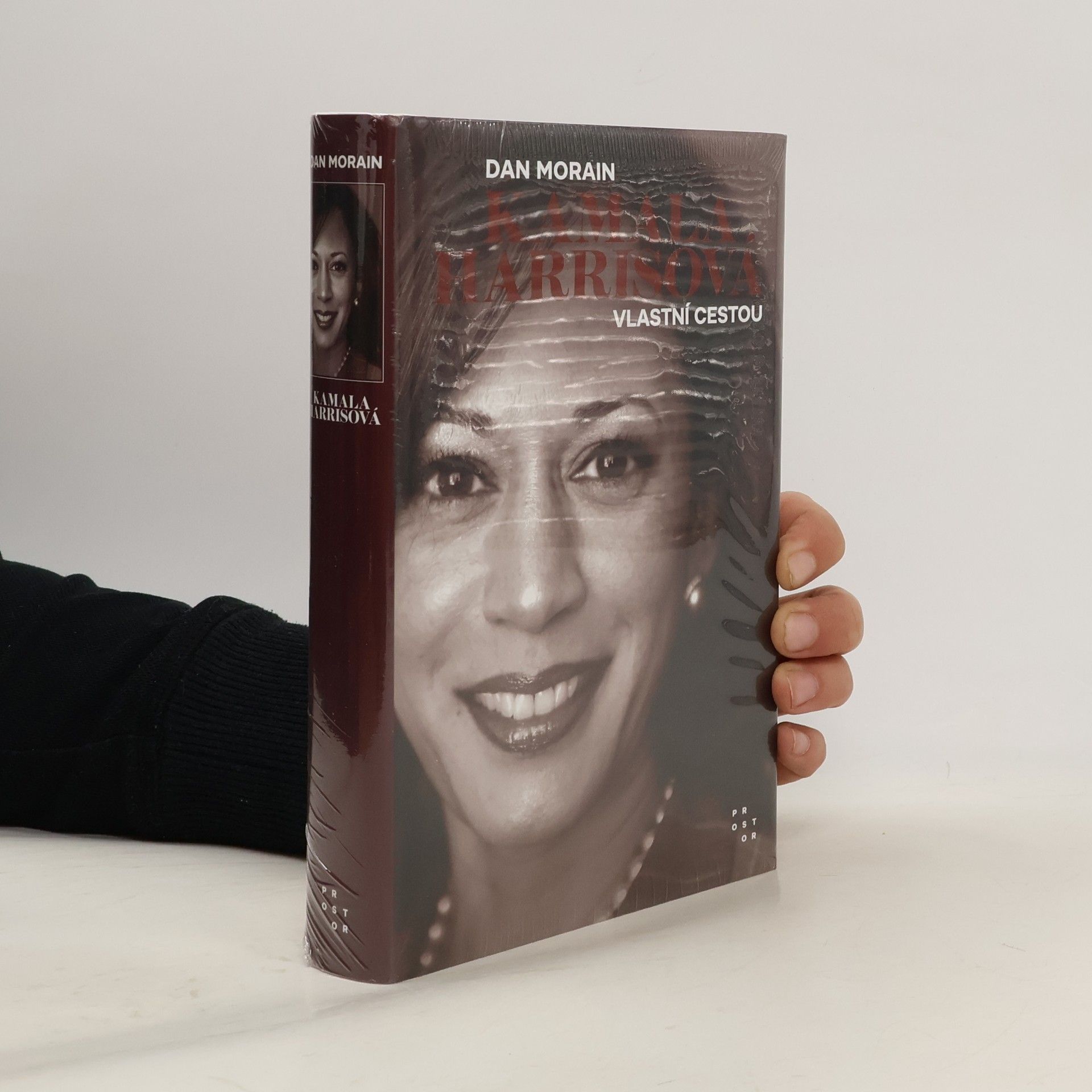 Dan Morain Kamala Harrisová : vlastní cestou