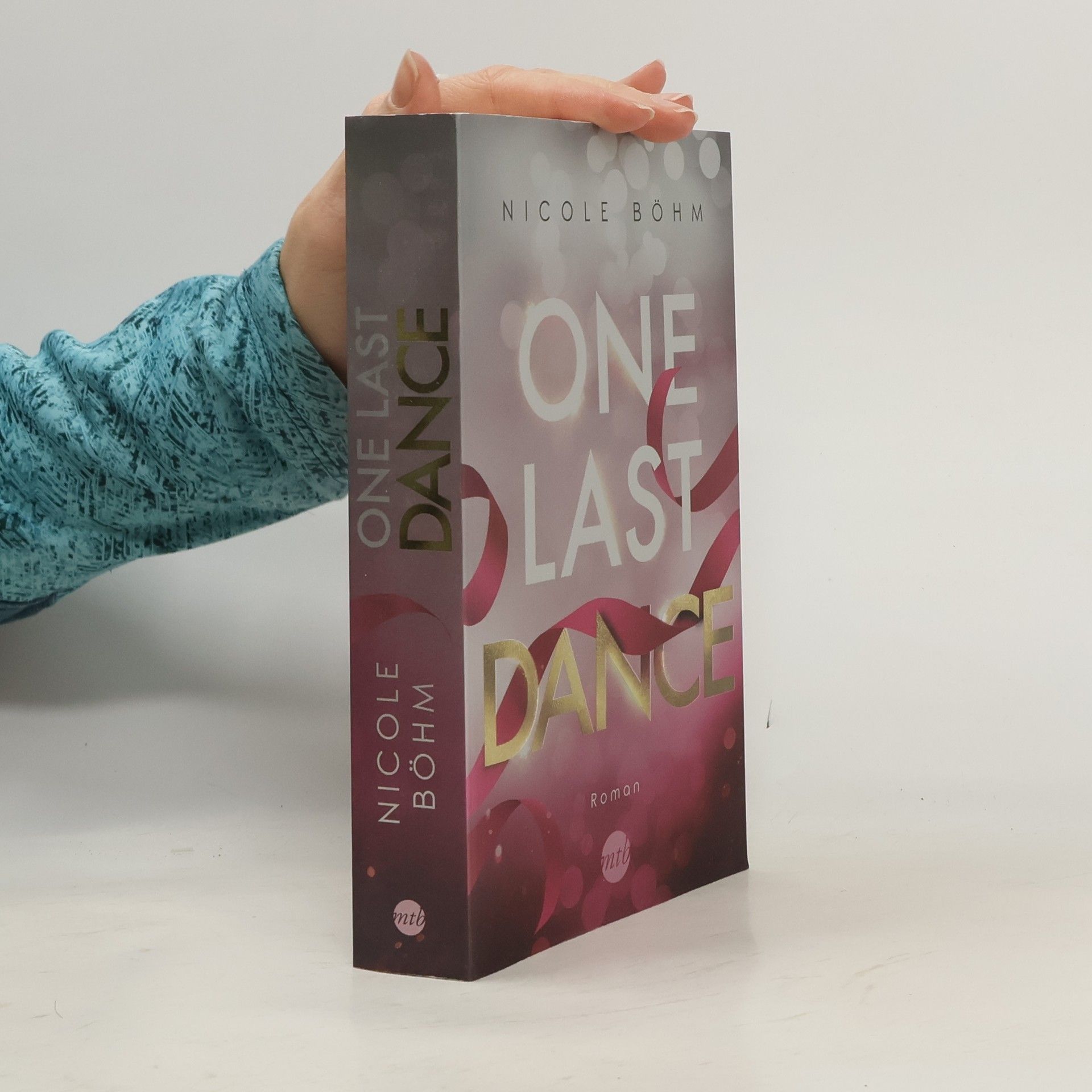 Nicole Böhm One Last Dance