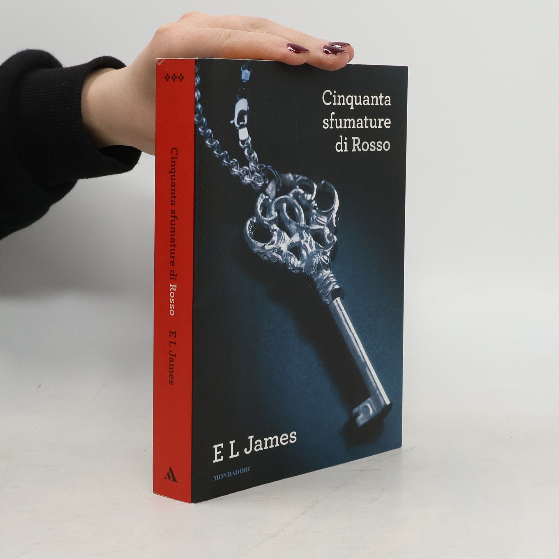 E. L. James Cinquanta sfumature di Rosso