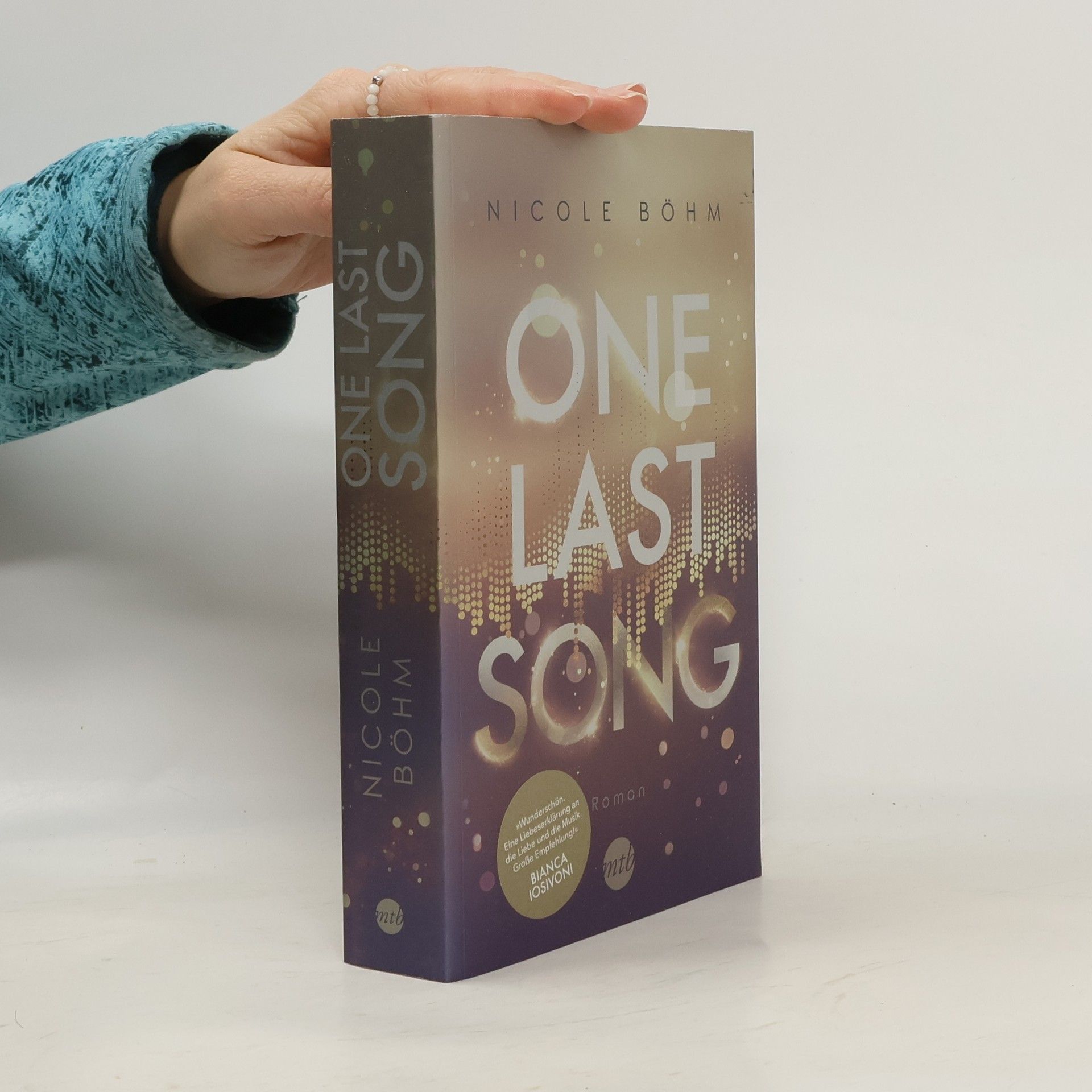 Nicole Böhm One Last Song