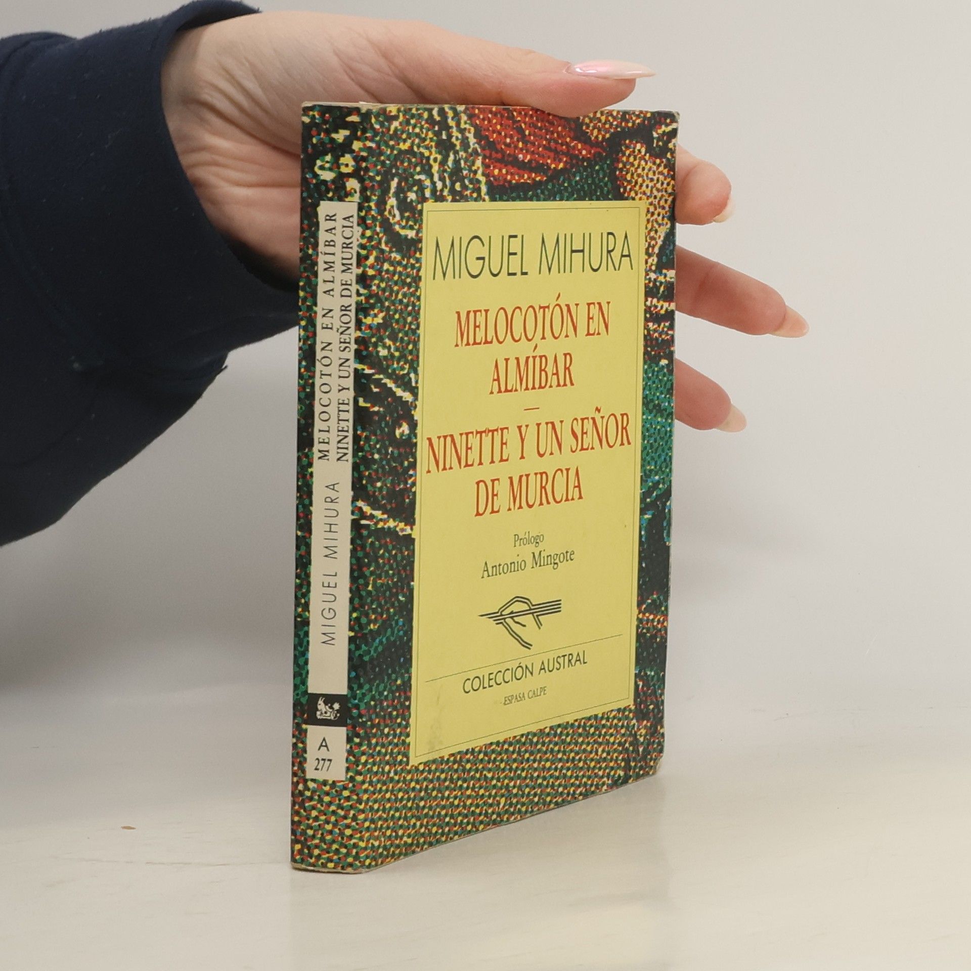 Melocotón en almíbar / Ninette y un señor de Murcia