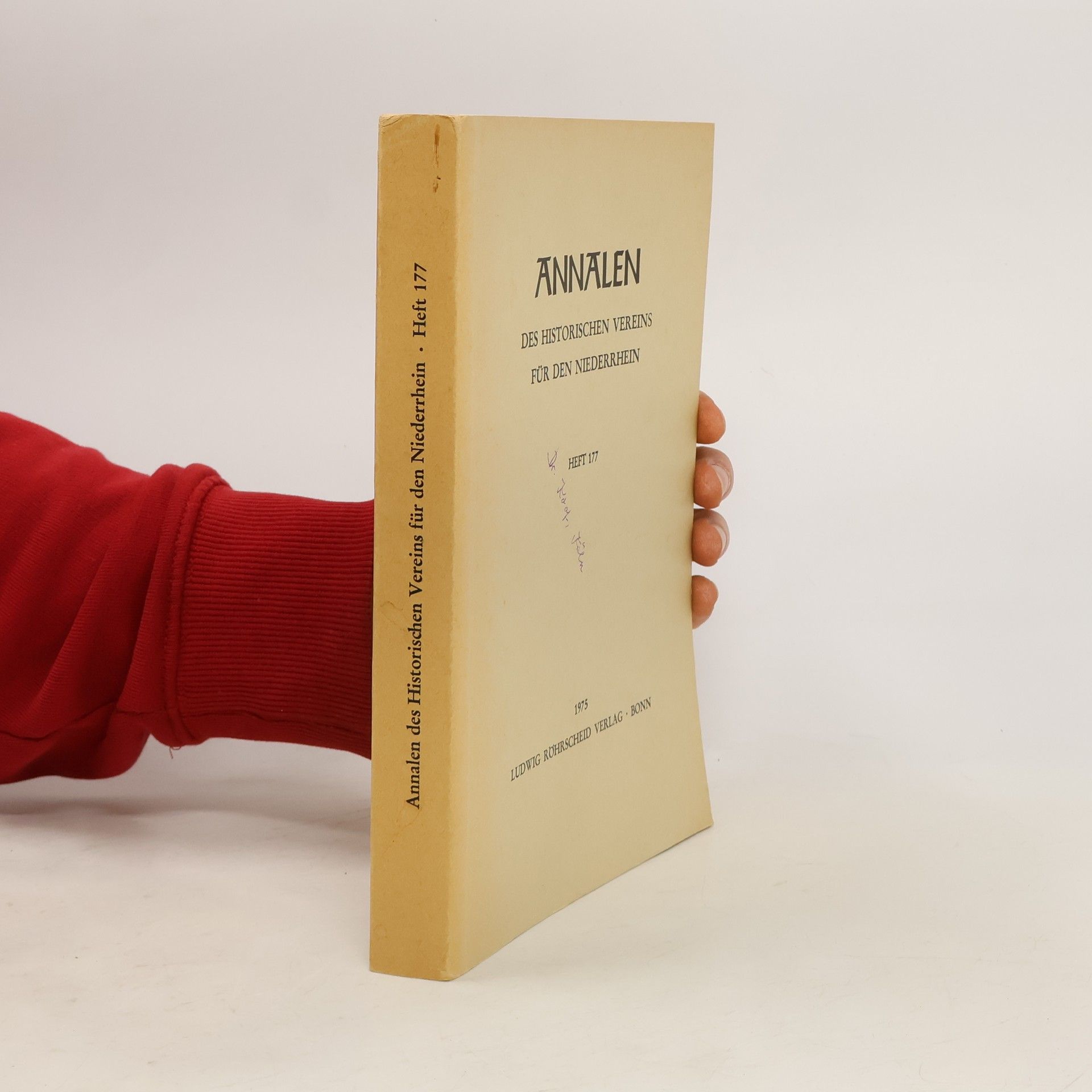 Kolektív autorov Annalen