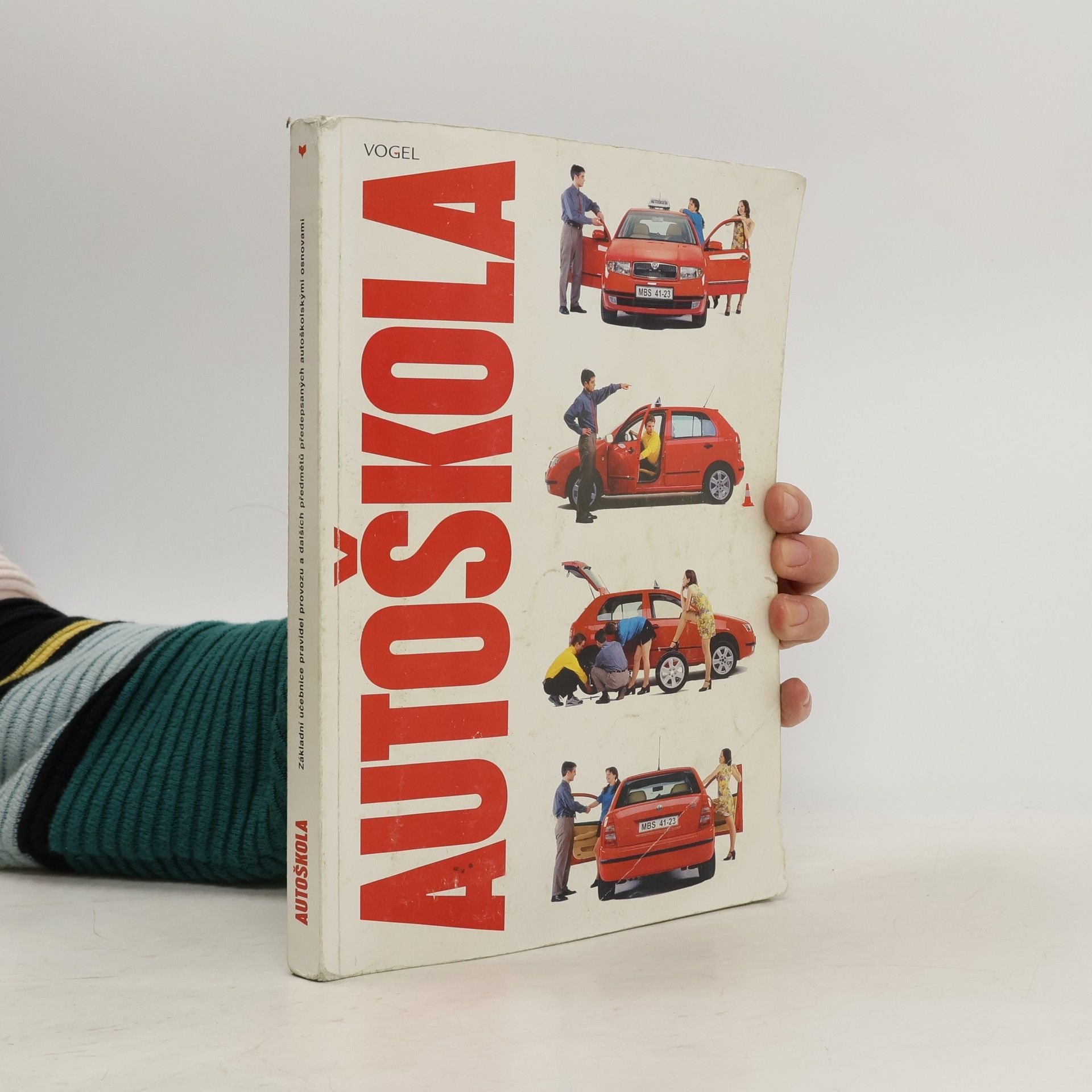 Autorenkollektiv Autoškola : aktualizovaný seznam testových otázek. Autoškola.