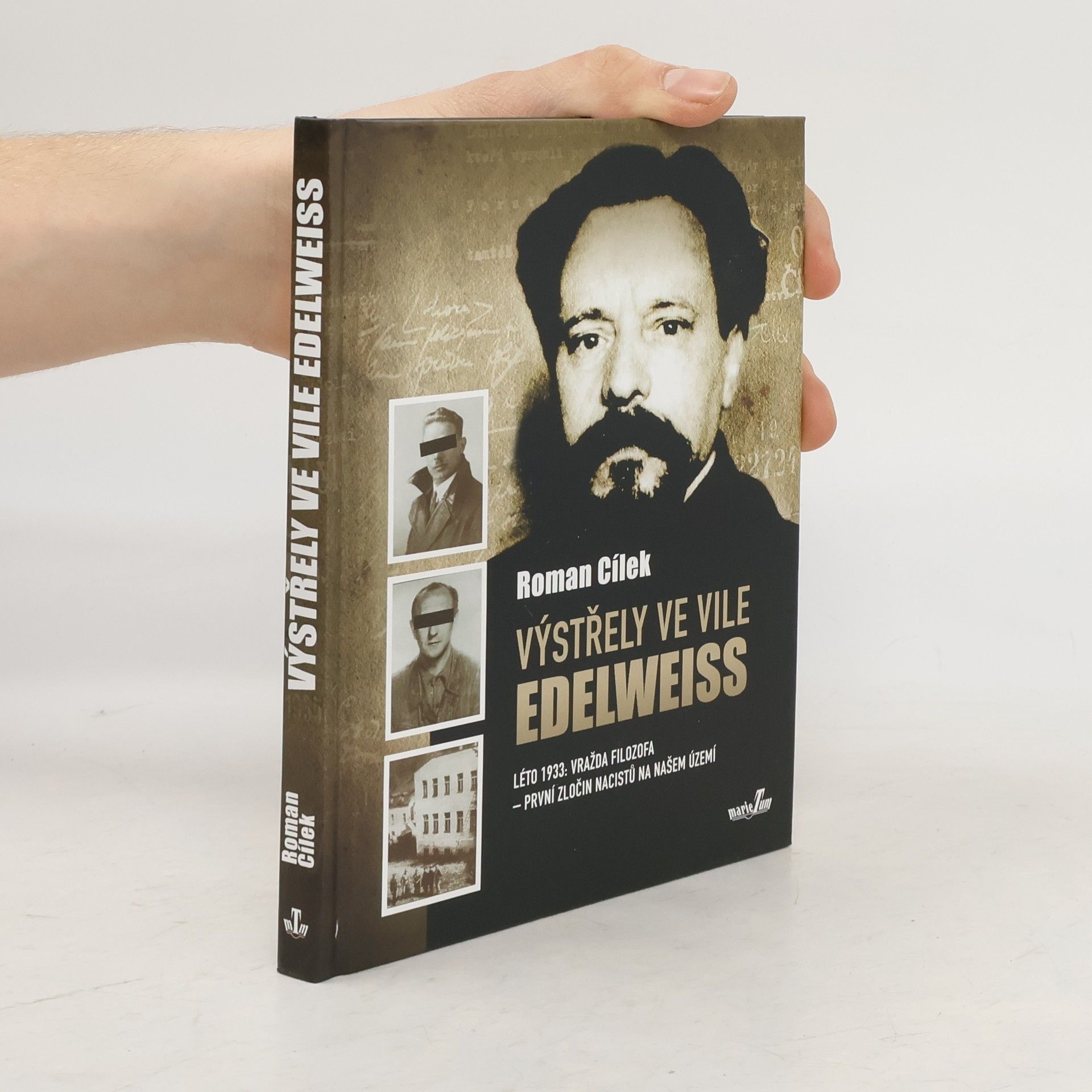 Roman Cílek Výstřely ve vile Edelweiss