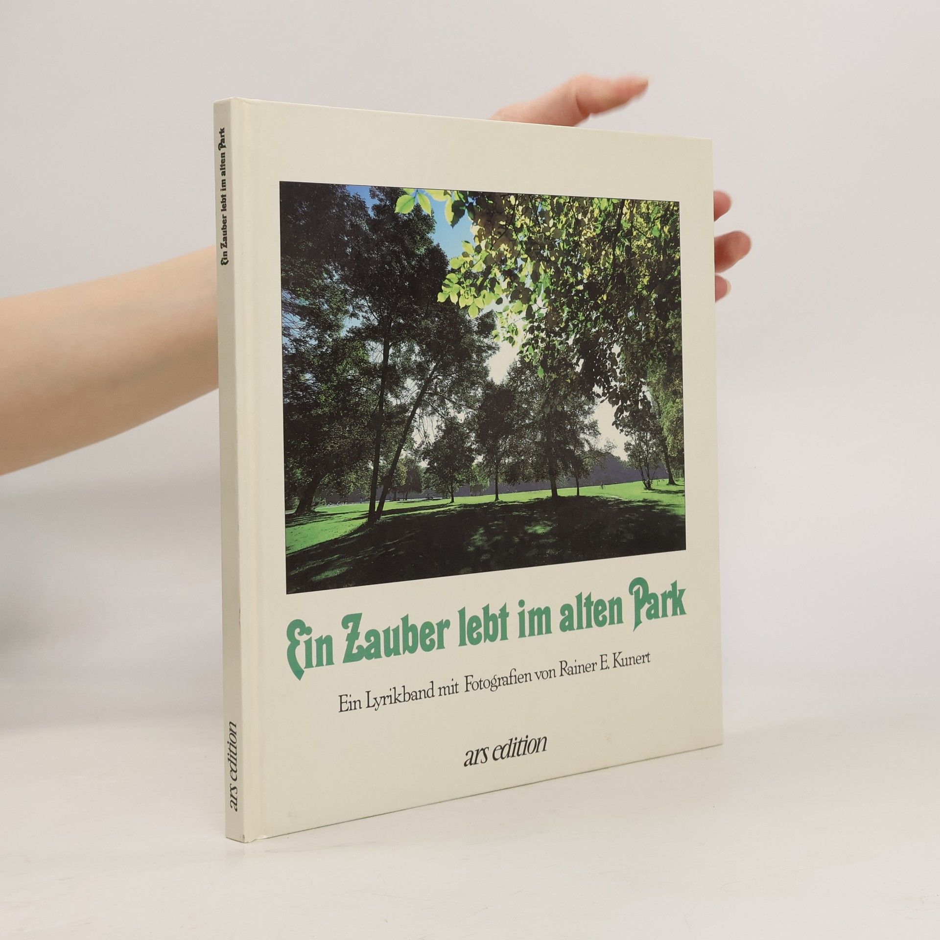 Collectif d'auteurs Ein Zauber lebt im alten Park