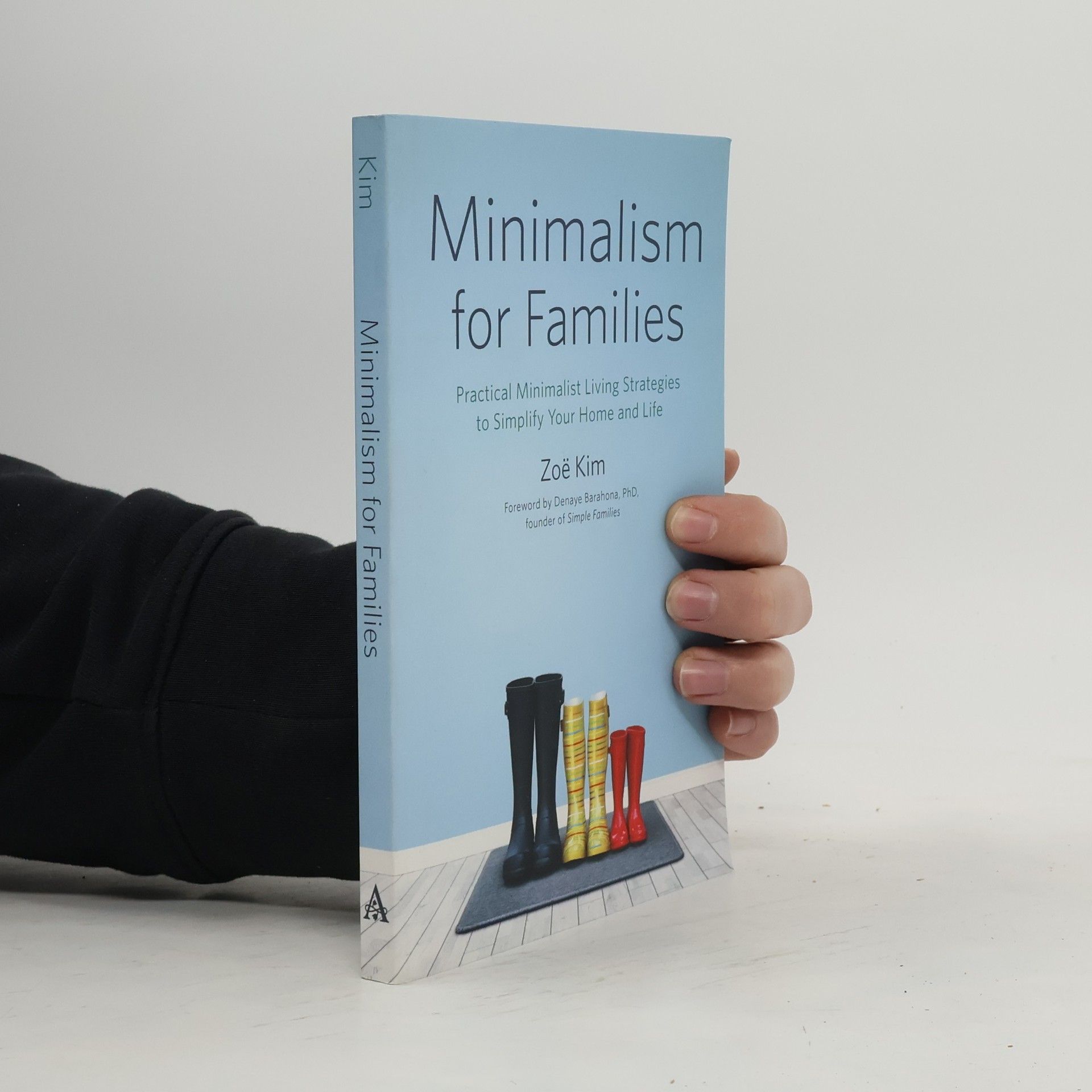 Zoë Kim Minimalism for Families