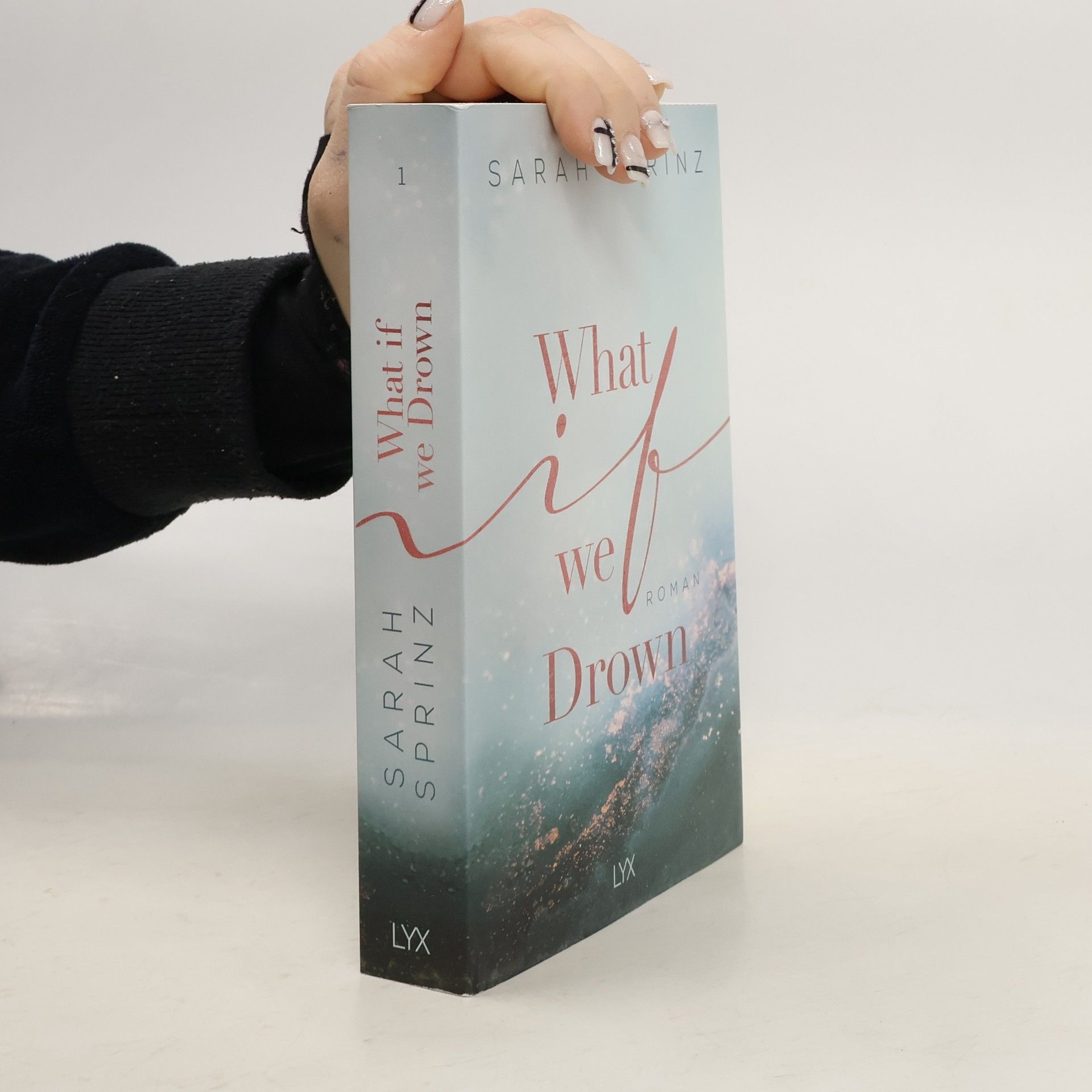 Sarah Sprinz What if we drown