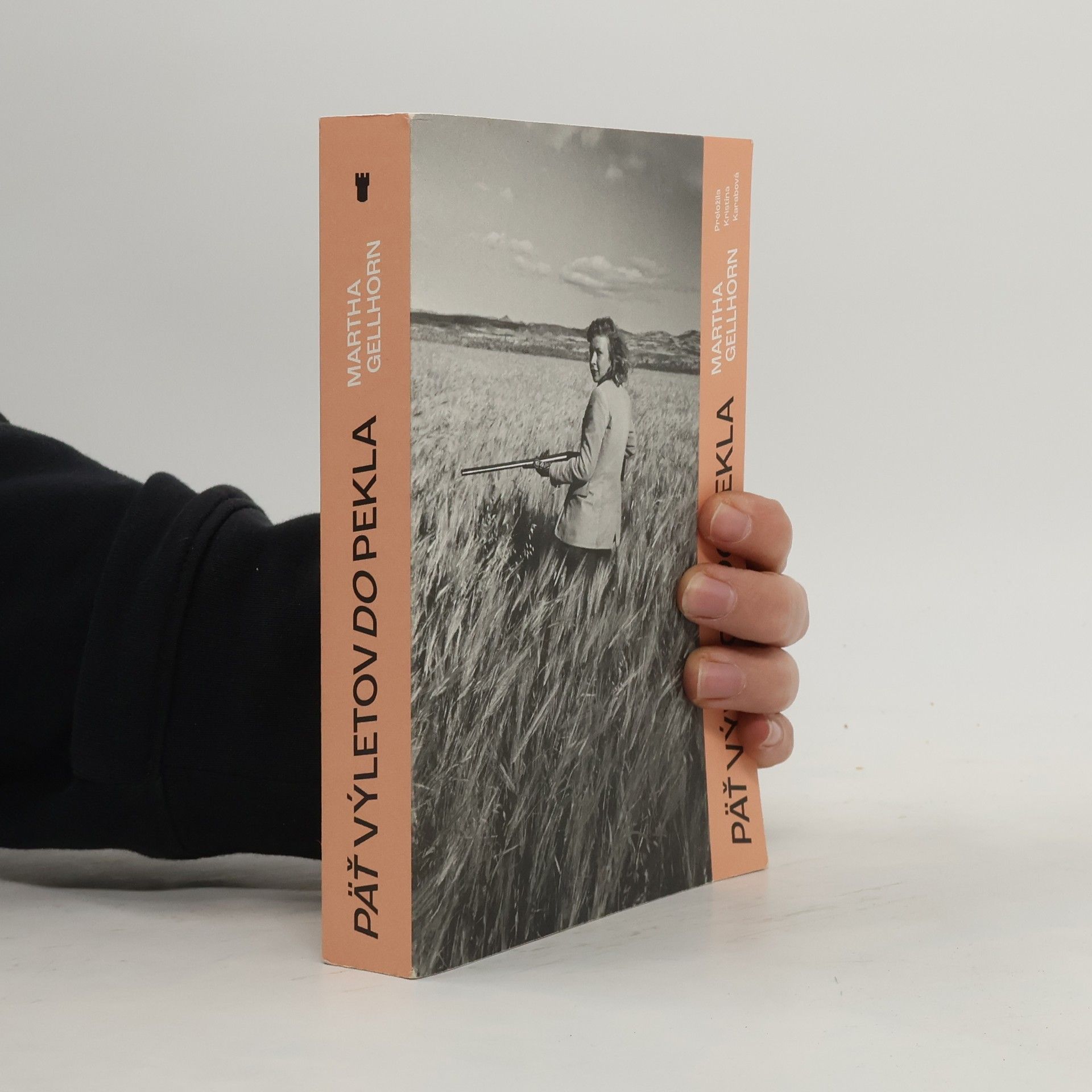 Kristína Karabová Päť výletov do pekla