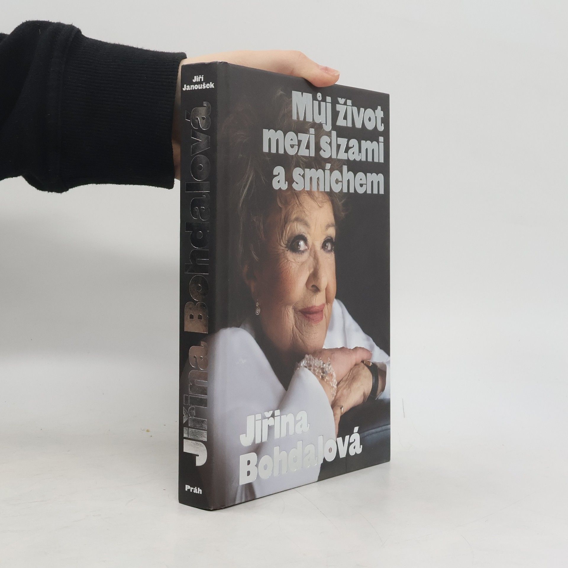 Jiřina Bohdalová Můj život mezi slzami a smíchem