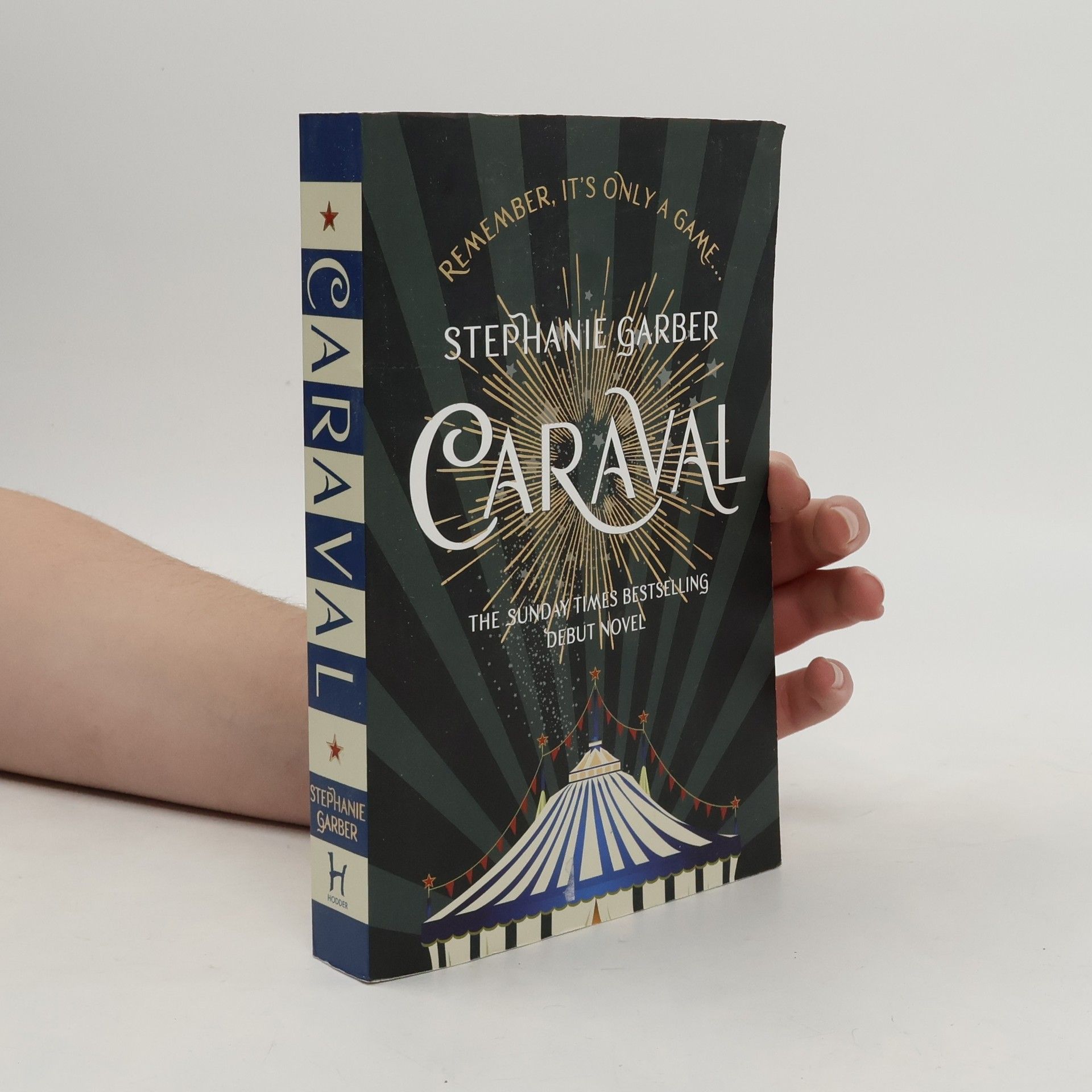 Stephanie Garber Caraval