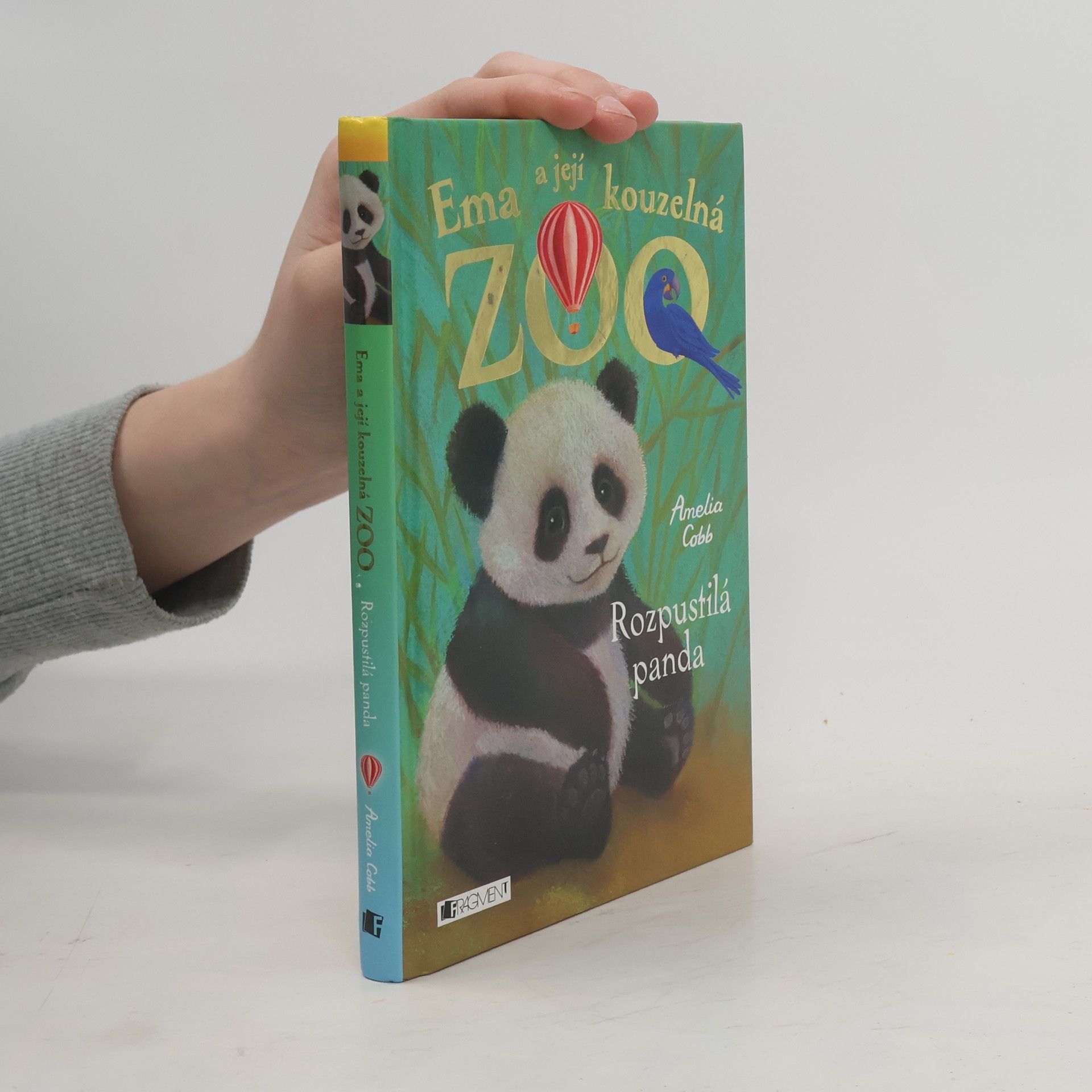 Cobb, Amelia Ema a její kouzelná zoo. Rozpustilá panda