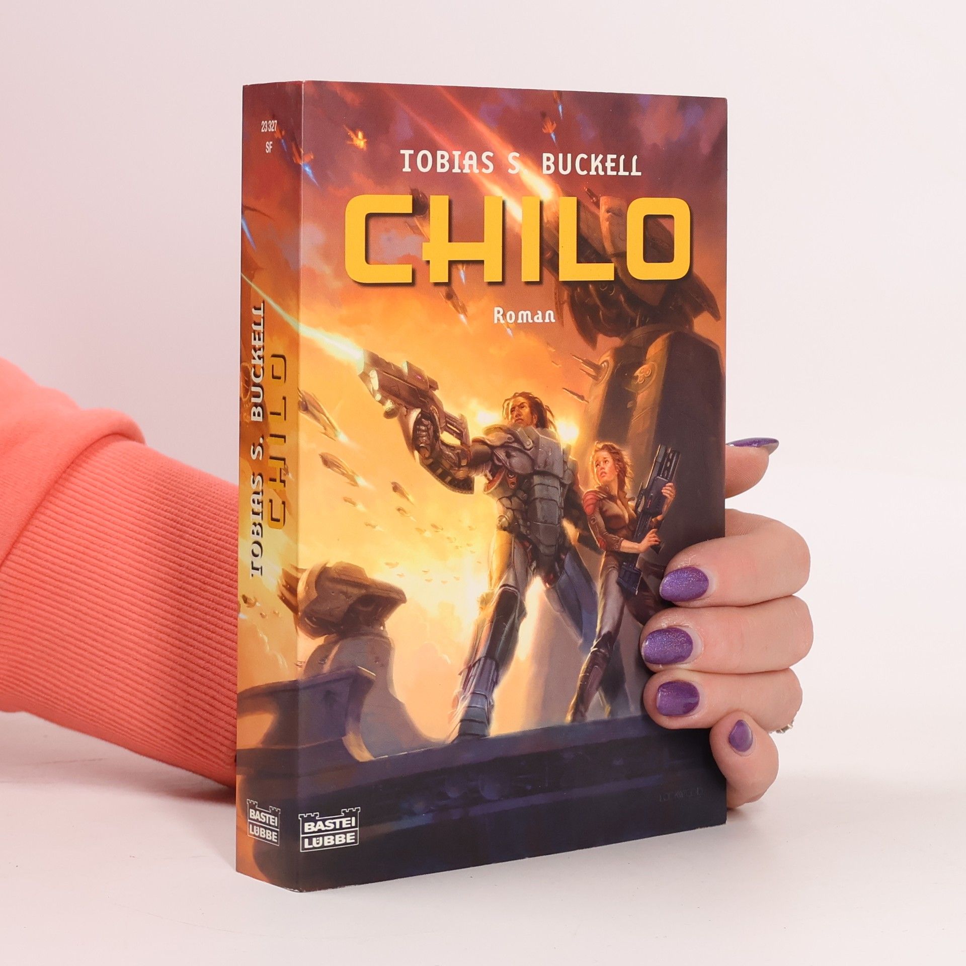 Tobias S. Buckell Chilo