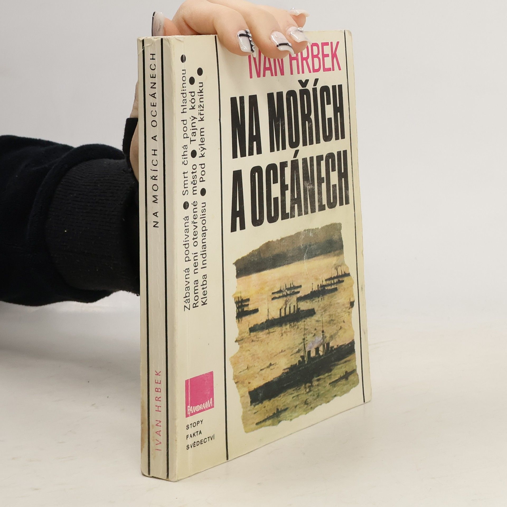 Na mořích a oceánech