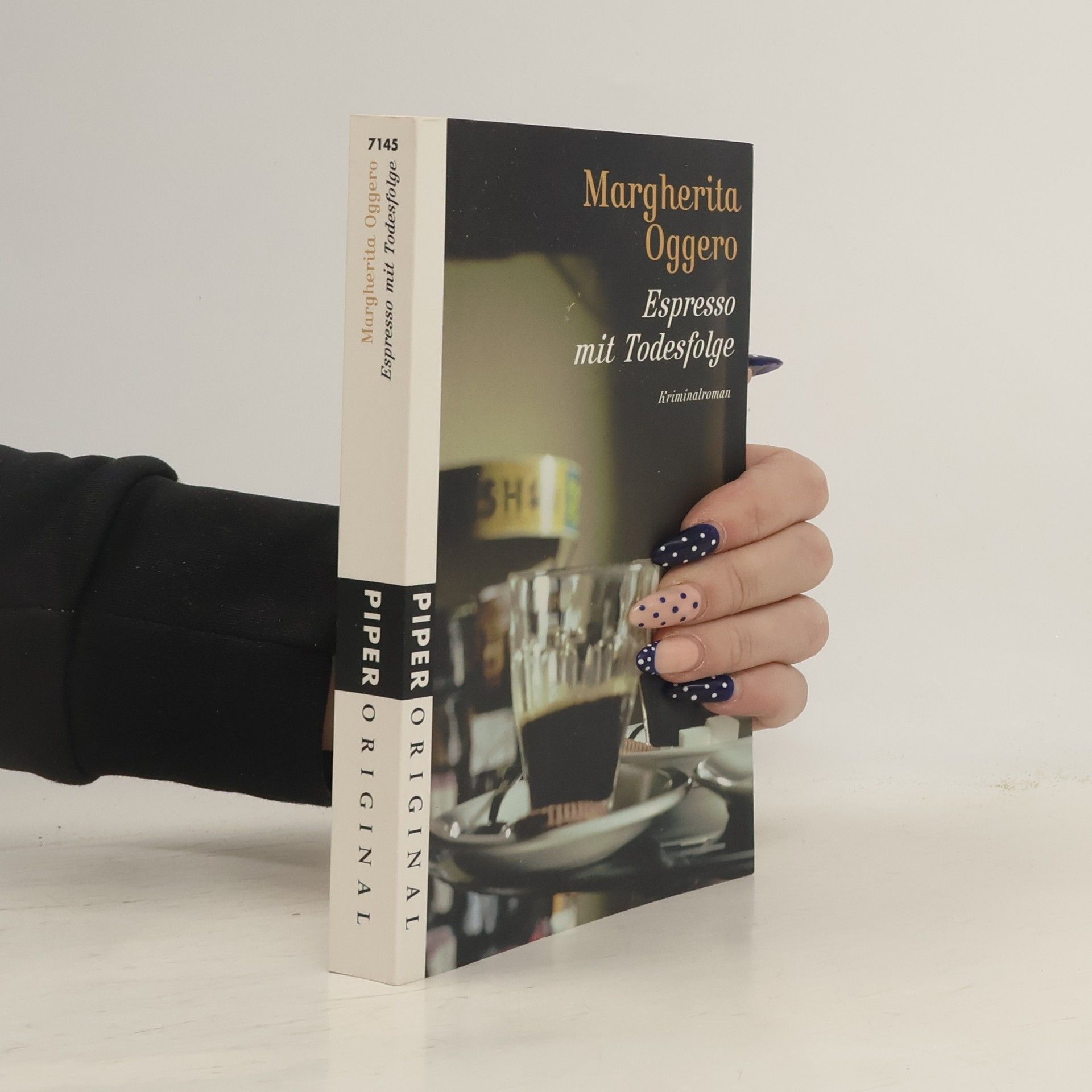 Margherita Oggero Espresso mit Todesfolge