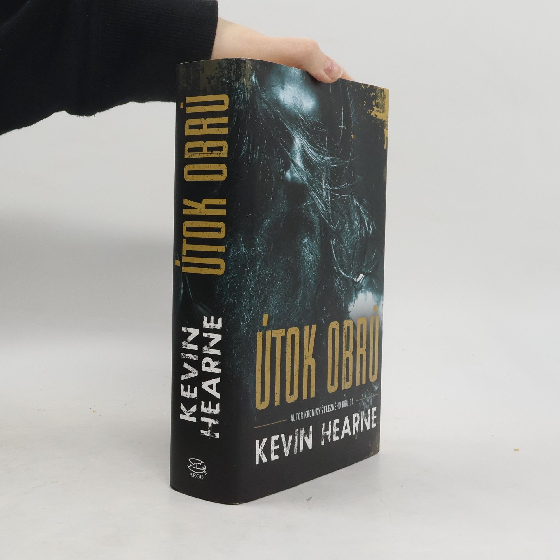 Kevin Hearne Útok obrů
