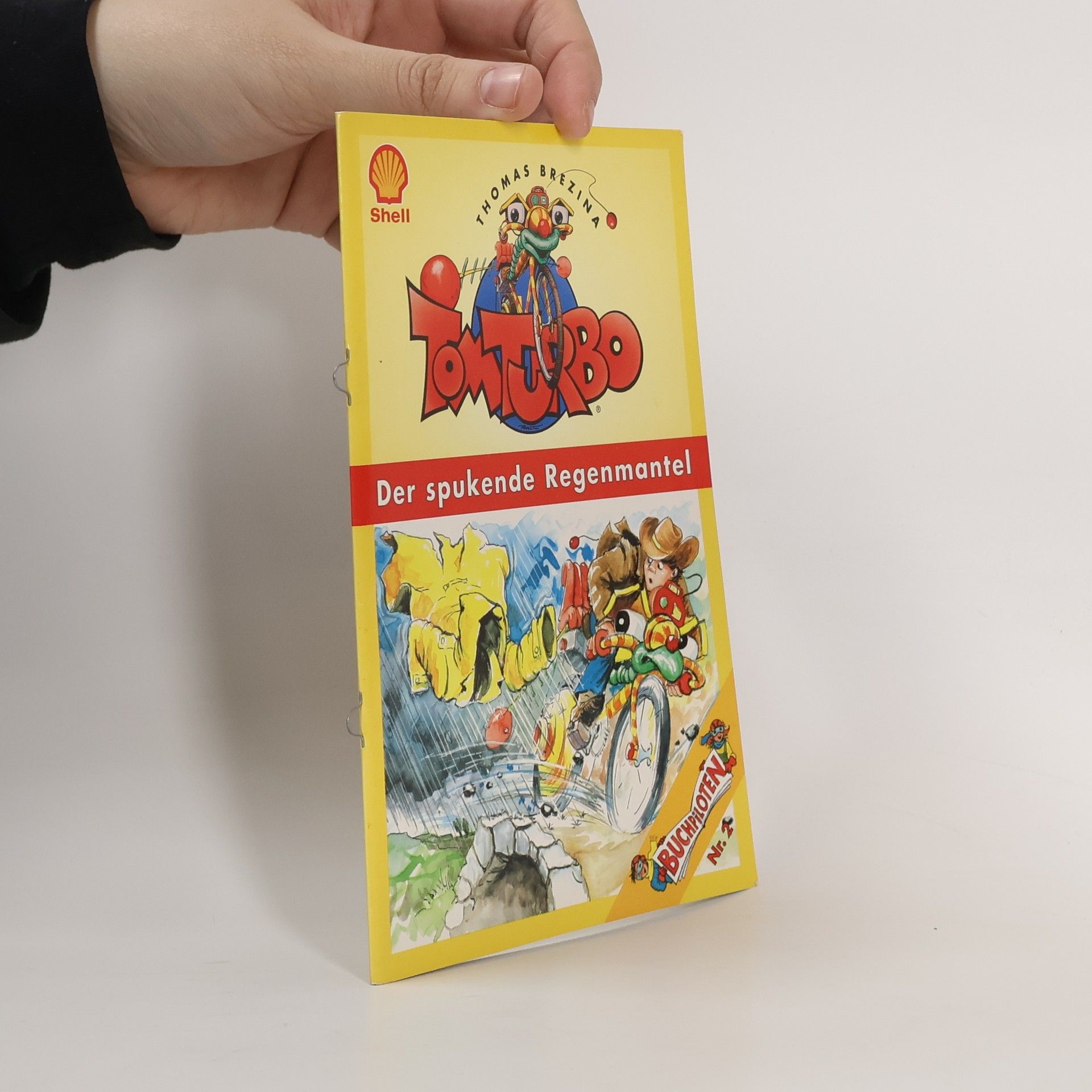 Thomas Brezina Tom Turbo. Der spukende Regenmantel. Buchpiloten 2