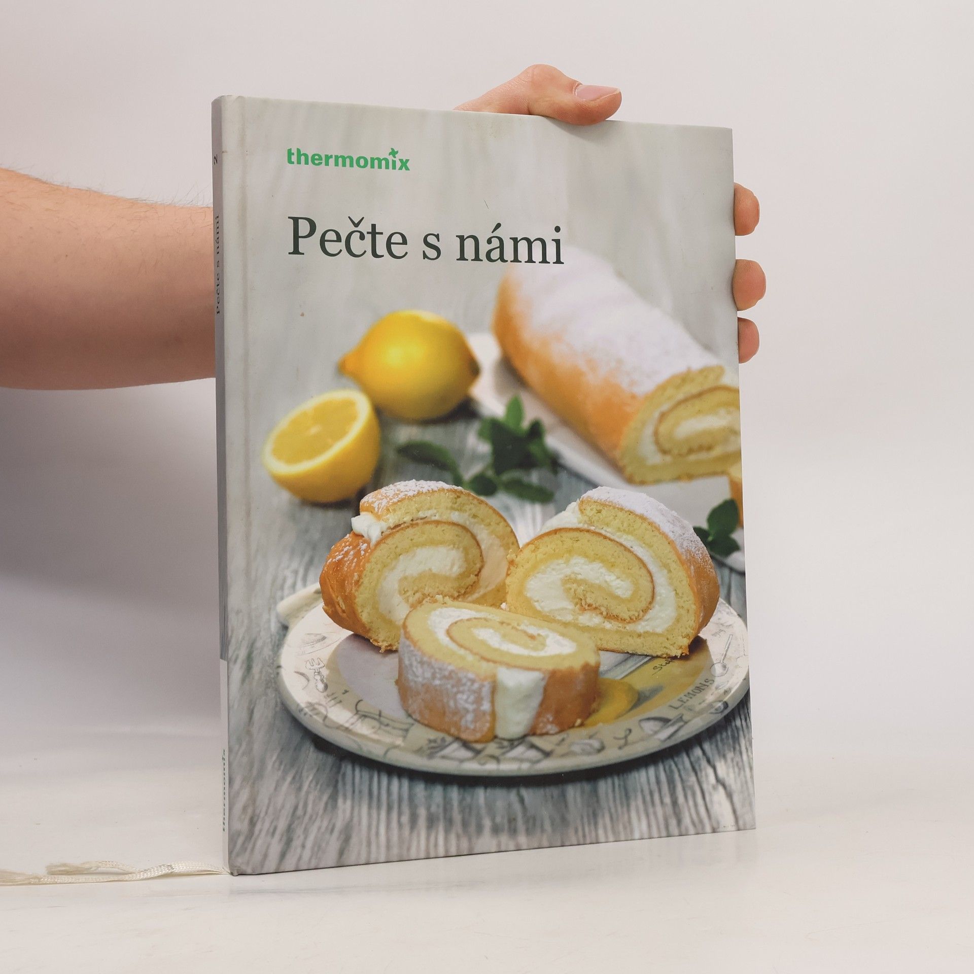Collectif d'auteurs Pečte s námi