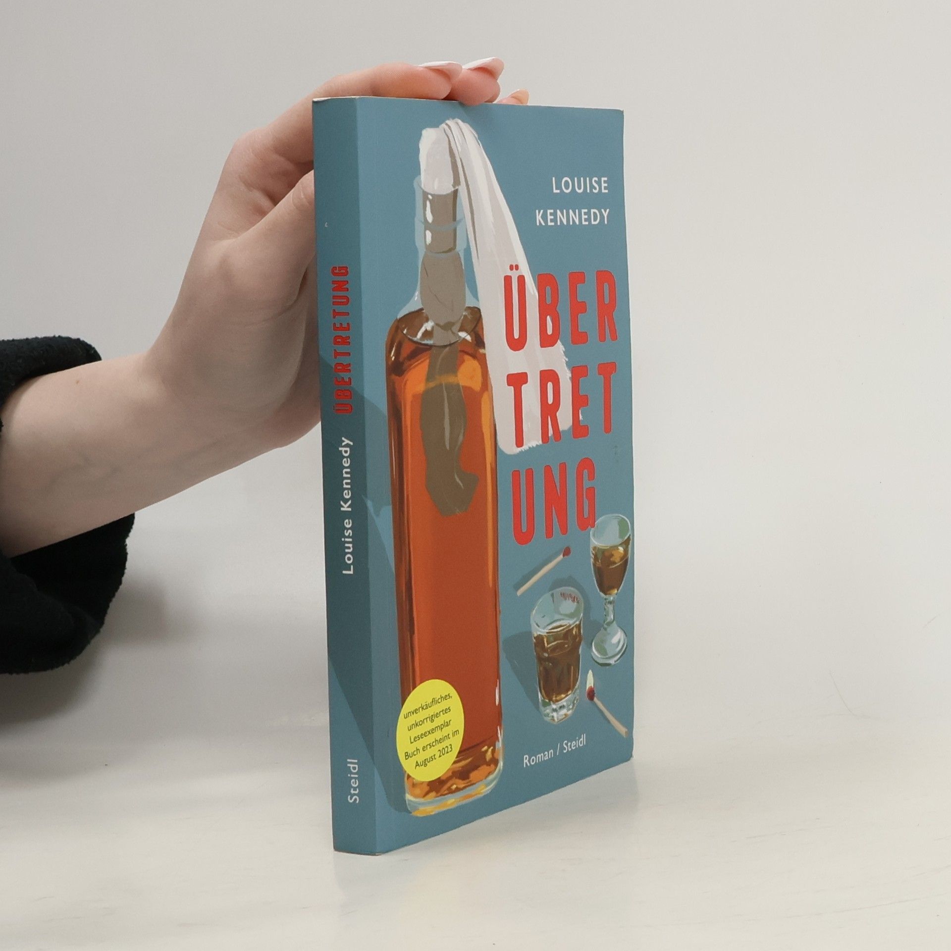 Louise Kennedy Übertretung