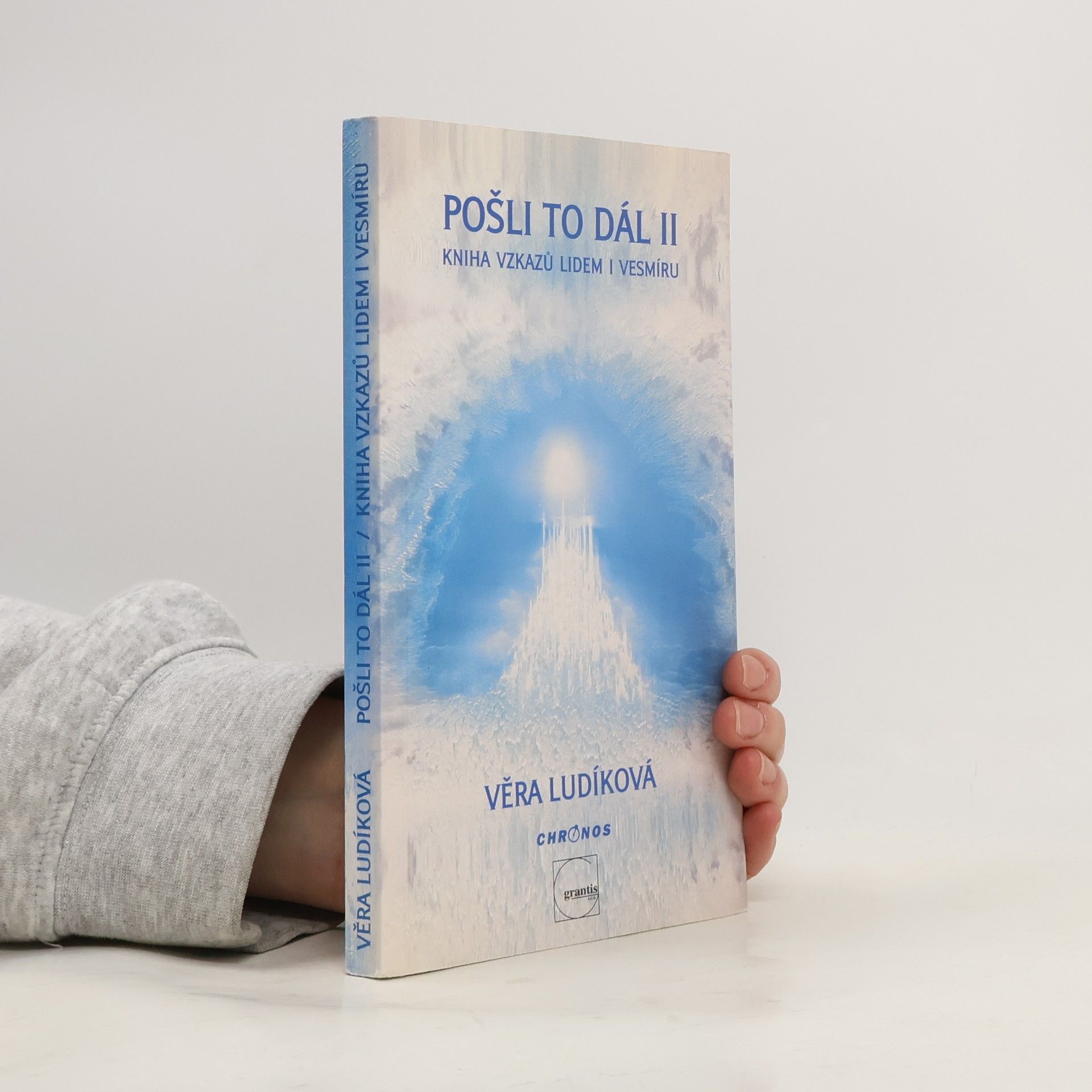 Pošli to dál II: kniha vzkazů lidem i vesmíru