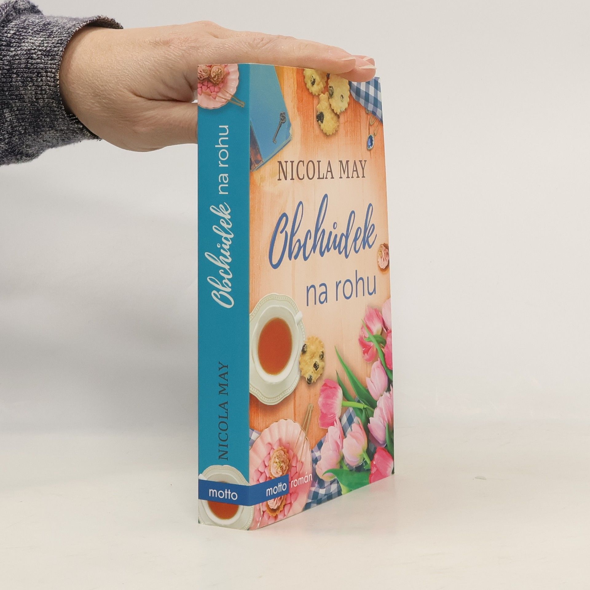 Nicola May Obchůdek na rohu