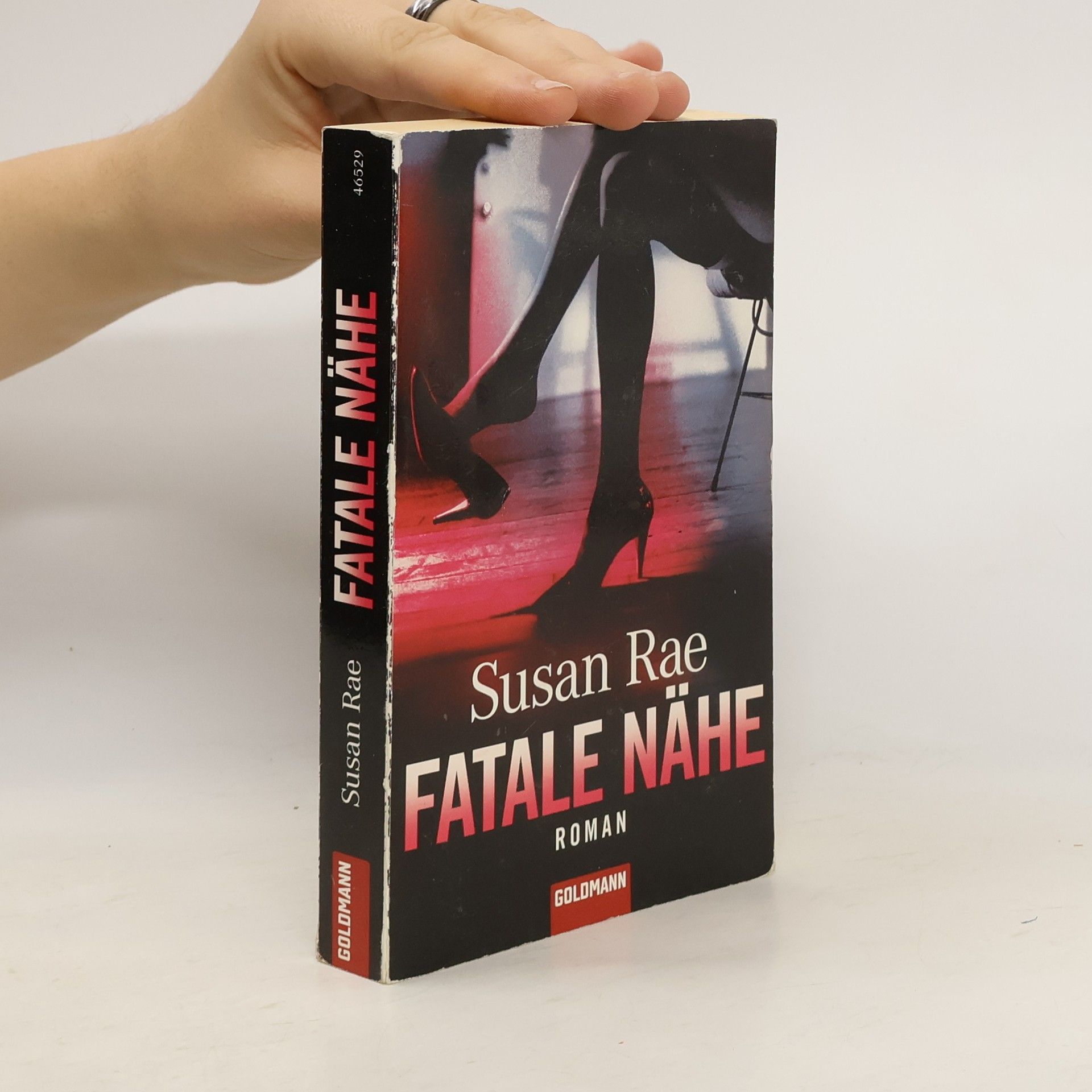 Susan Rae Fatale Nähe