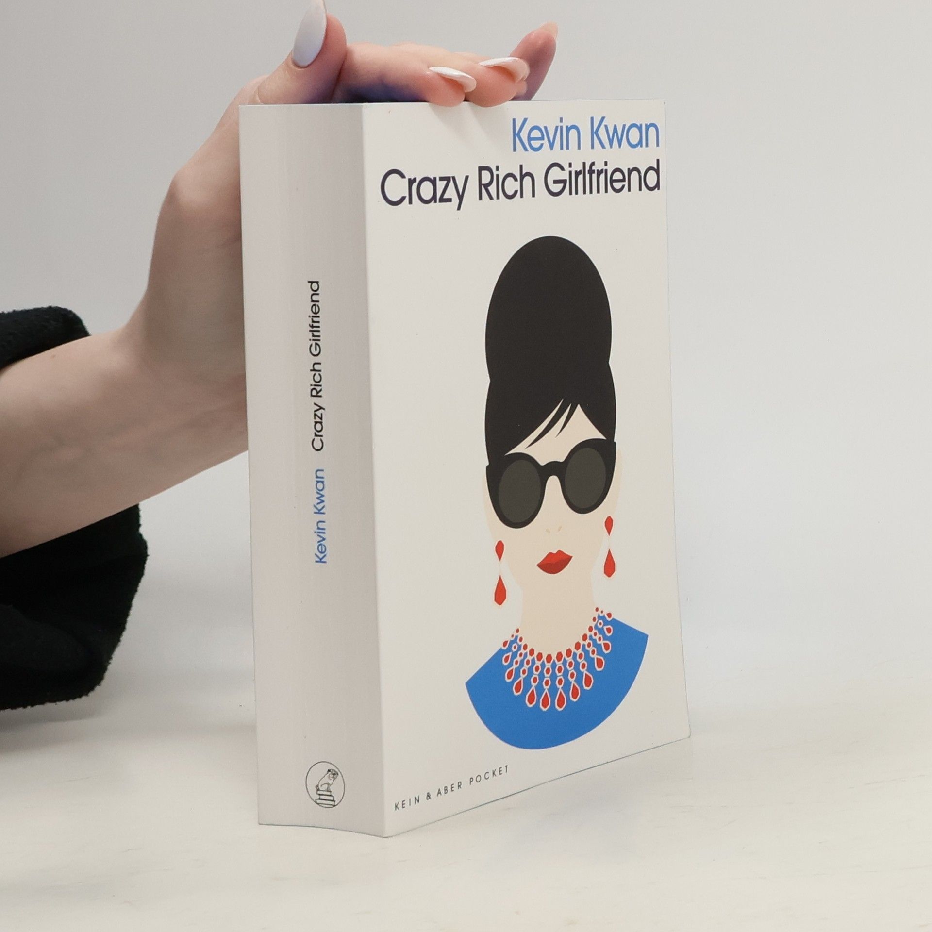 Kevin Kwan Crazy Rich Girlfriend