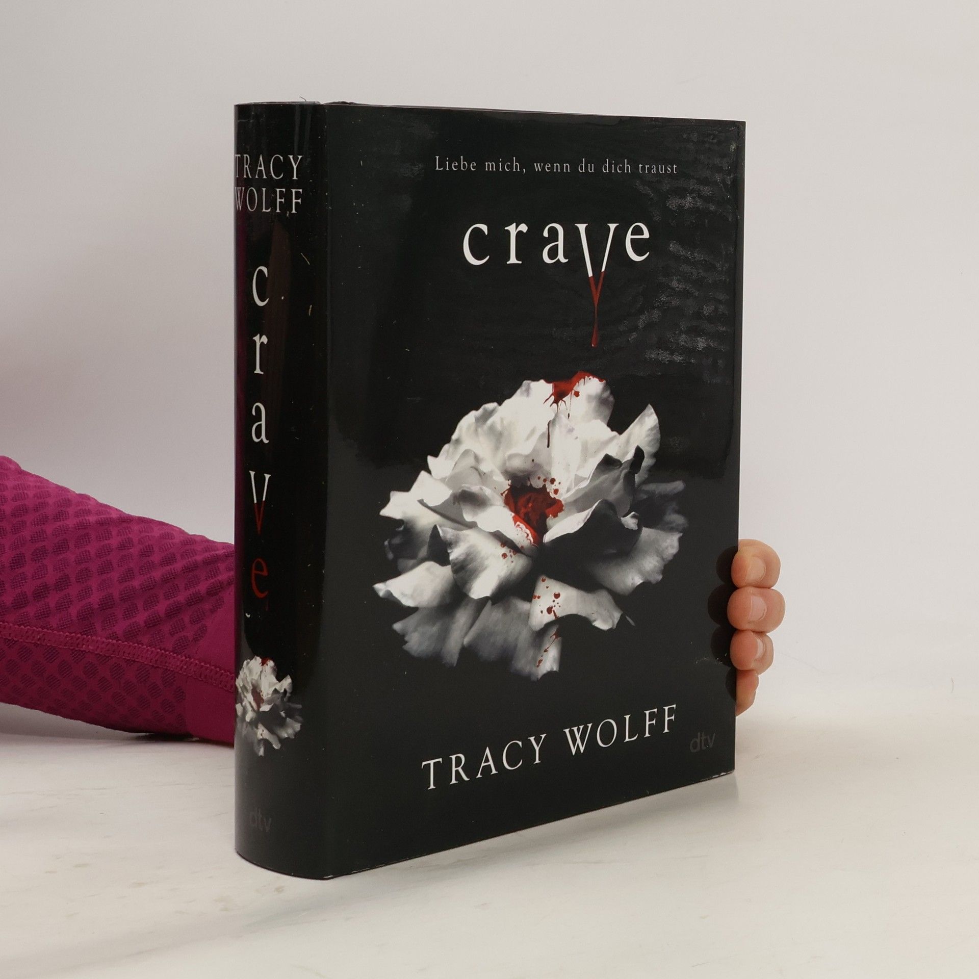 Tracy Wolff Crave