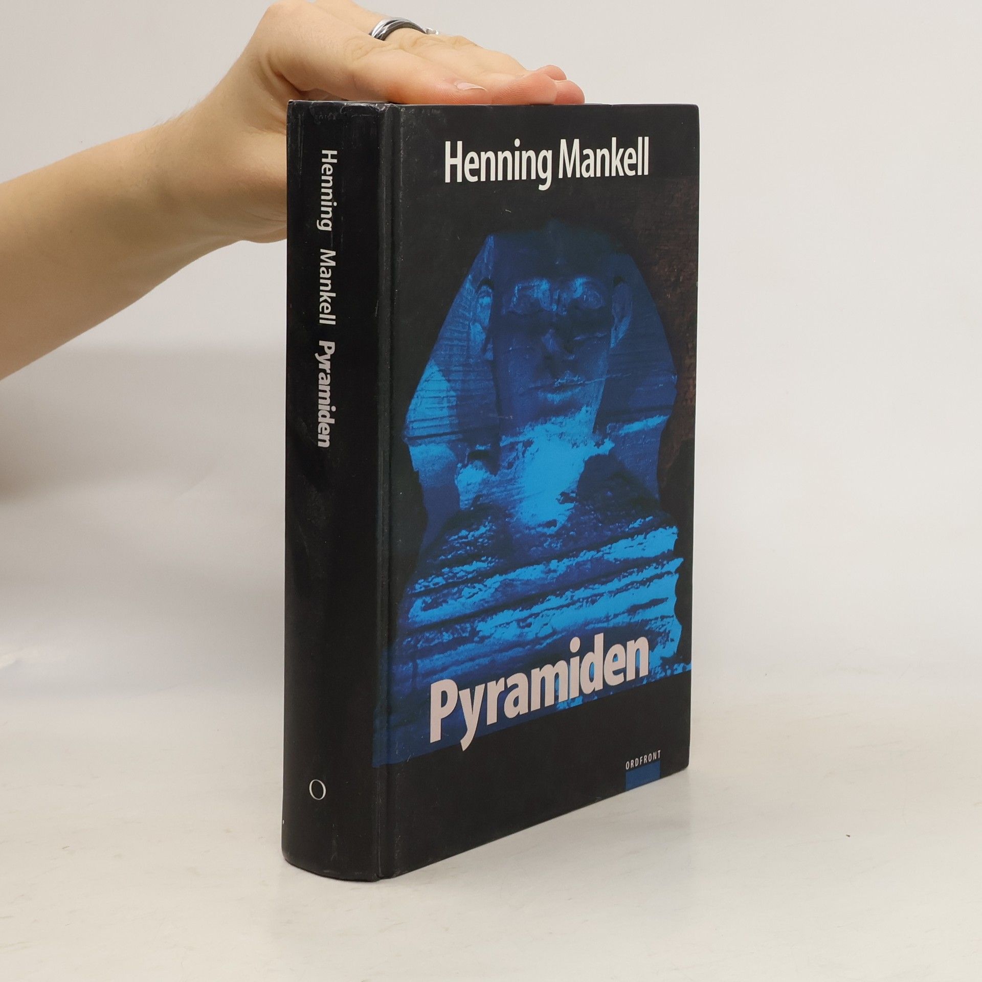 Henning Mankell Pyramiden