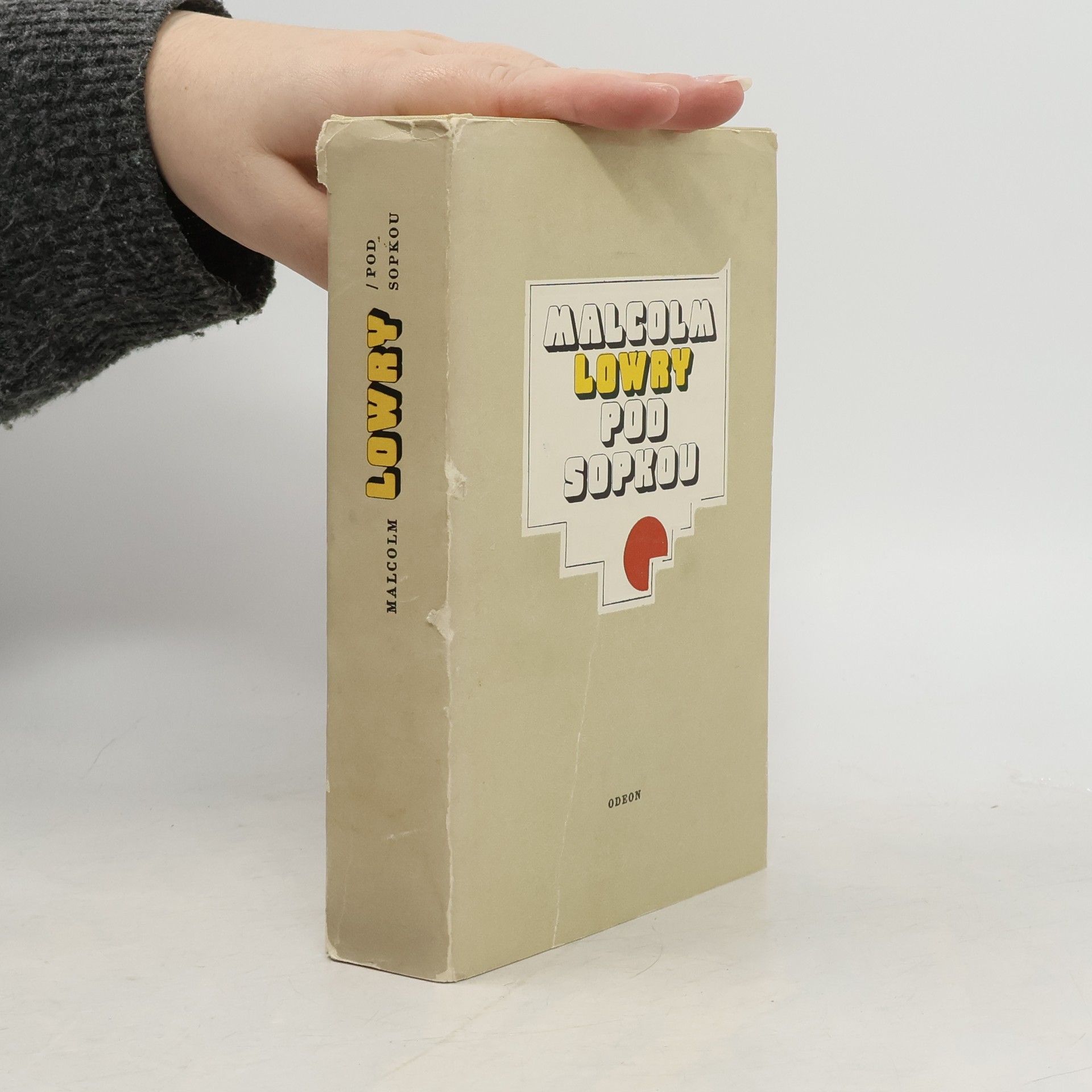 Pavla Lidmilová Pod sopkou