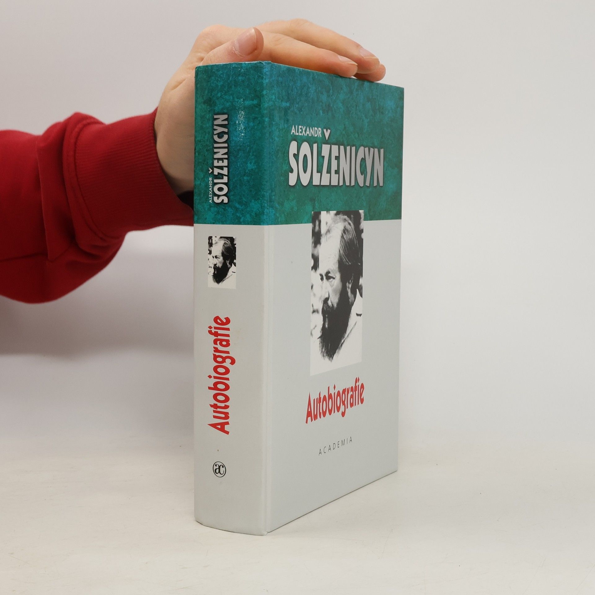 Aleksandr Isajevič Solženicyn Trkalo se tele s dubem. Autobiografie