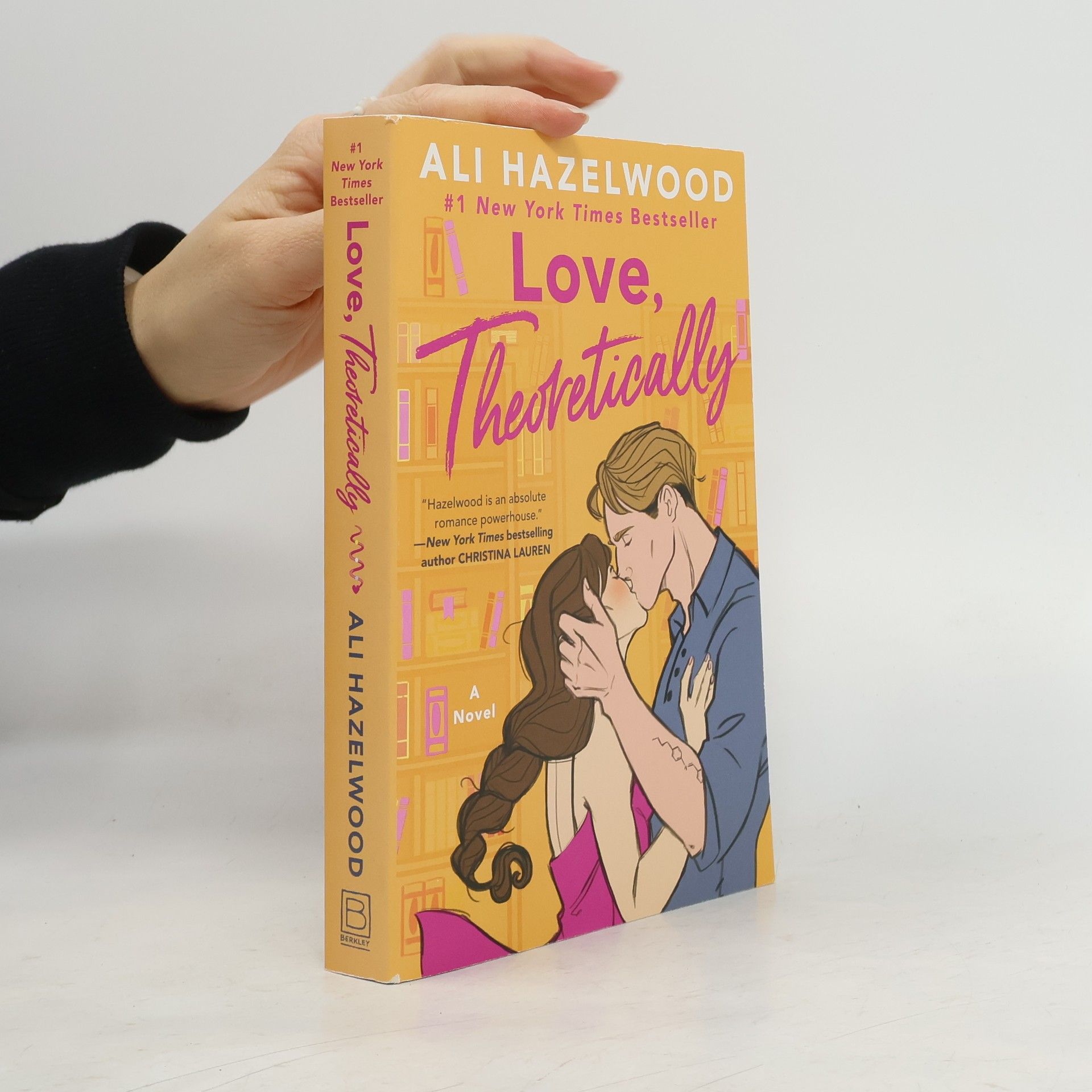 Ali Hazelwood Love, Theoretically