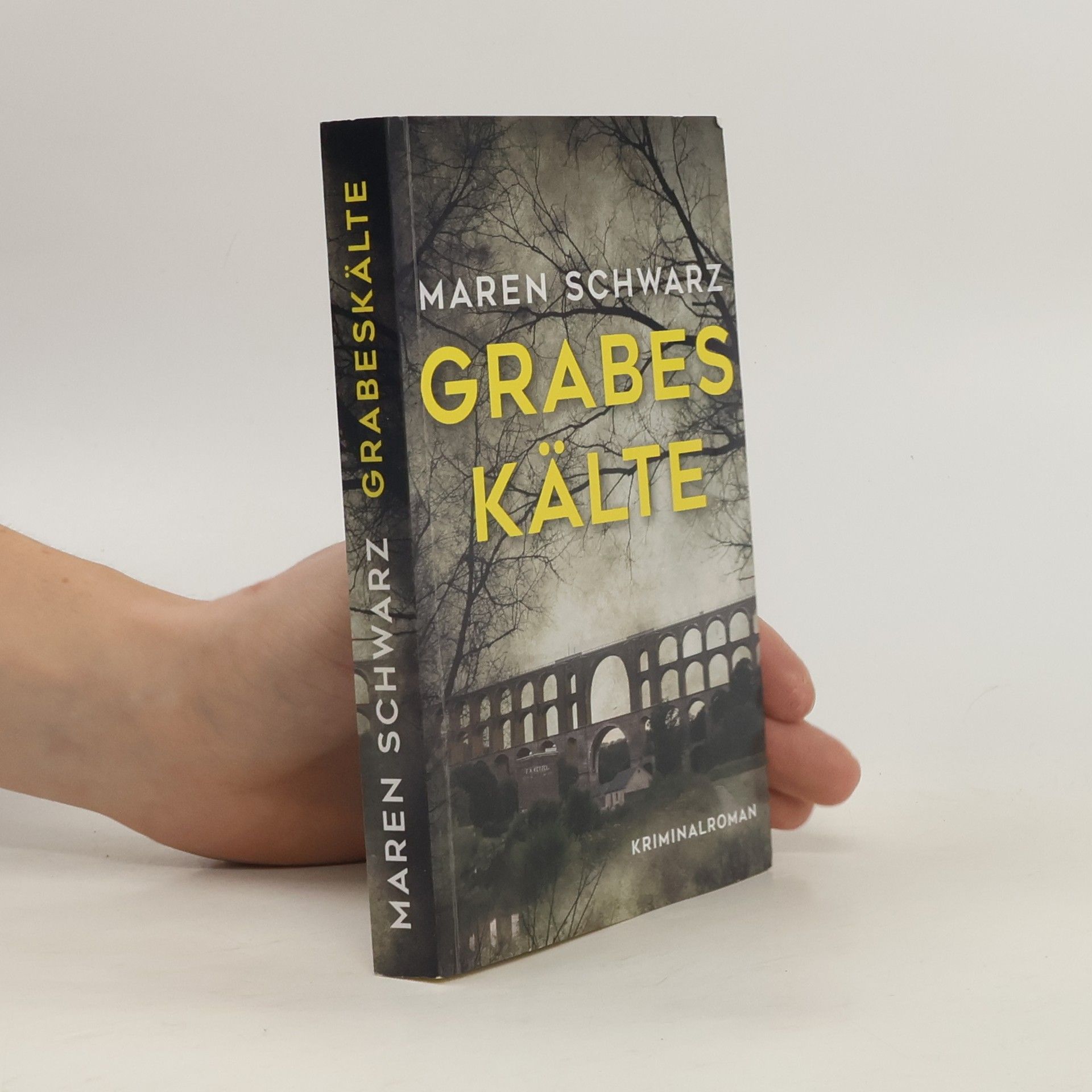 Maren Schwarz Grabeskälte