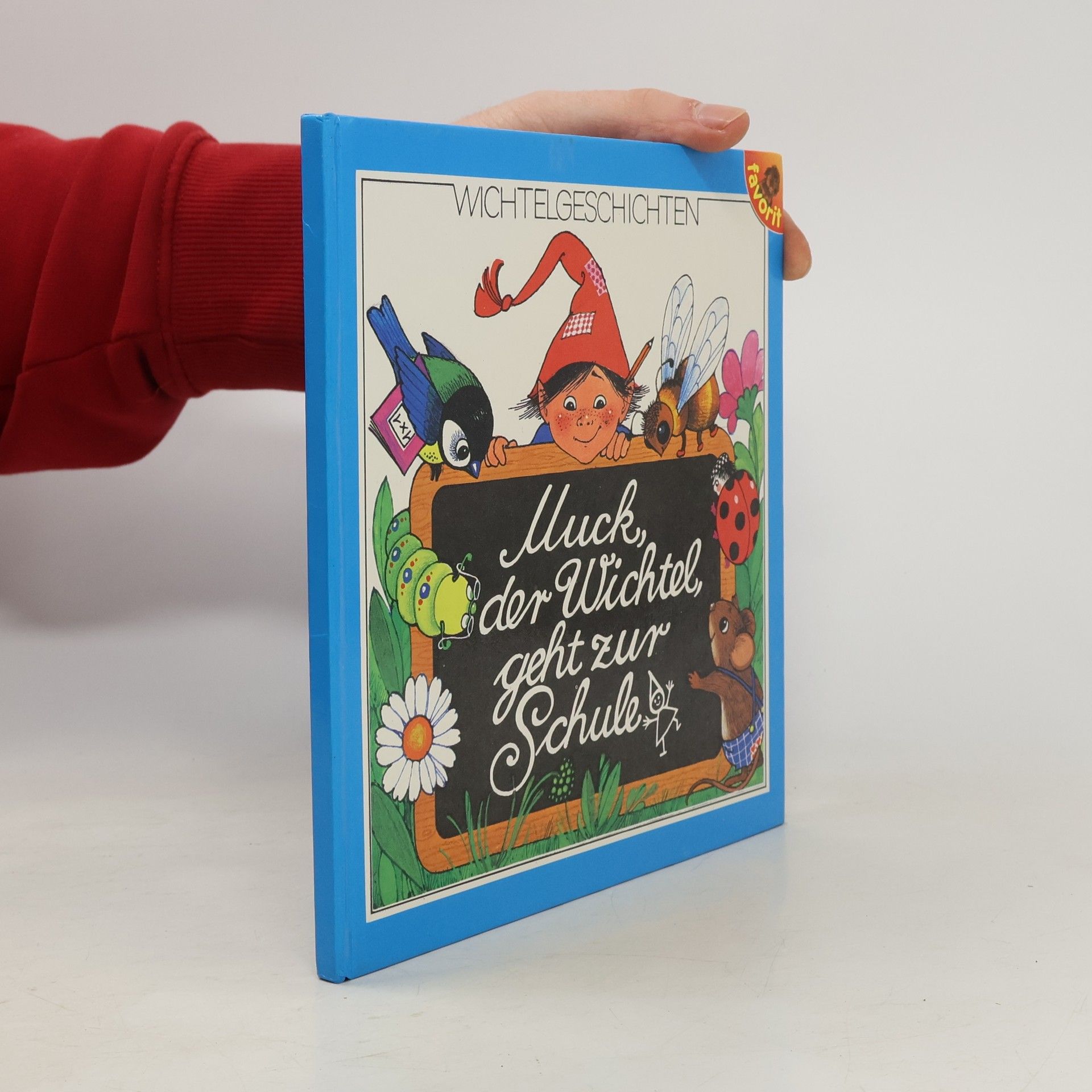 Muck, der Wichtel, geht zur Schule